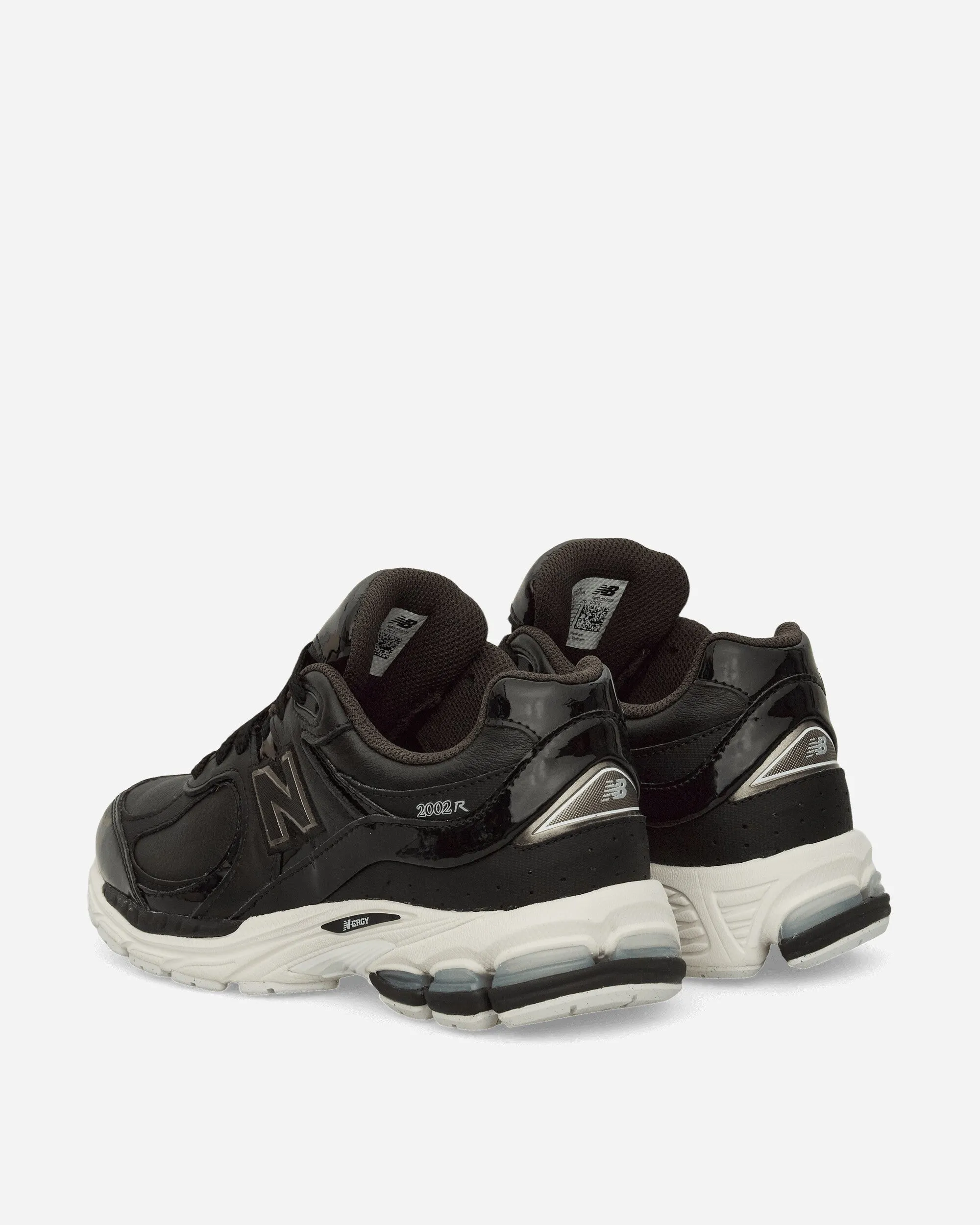 2002R Sneakers Black Adaptive Pace