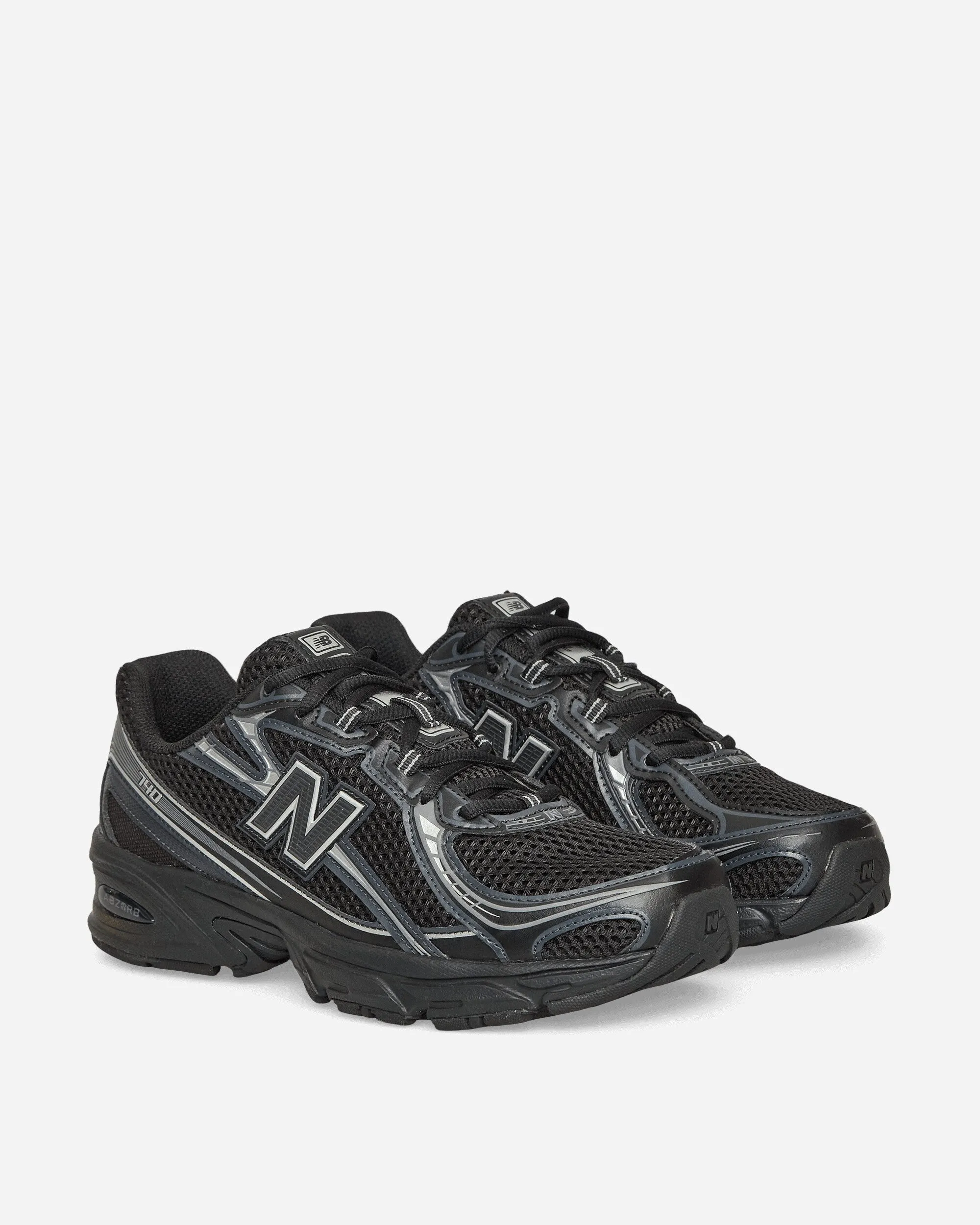 740 Sneakers Black / Silver Metallic Core Balance