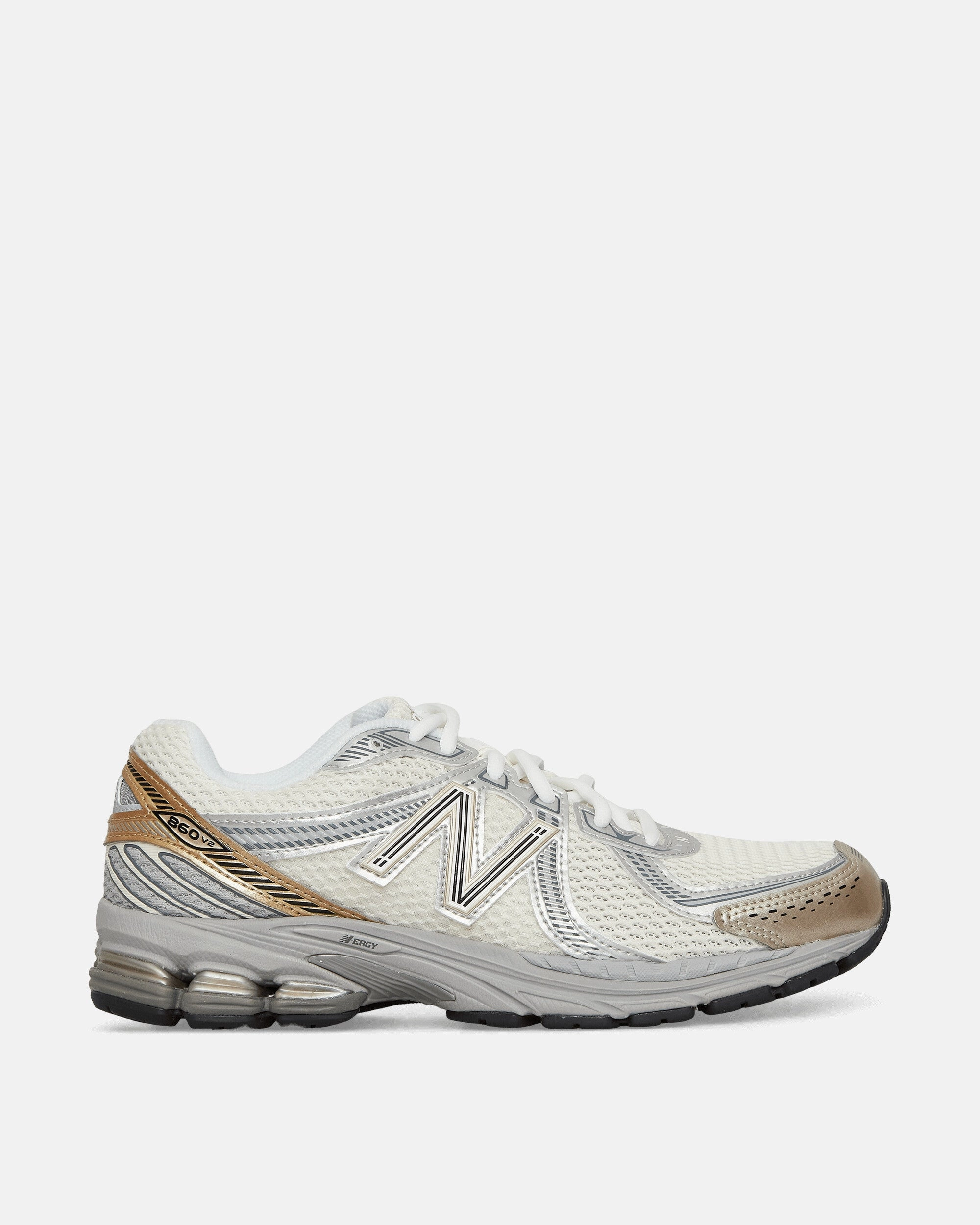 860v2 Sneakers Sea Salt / Gold Metallic City Hustle