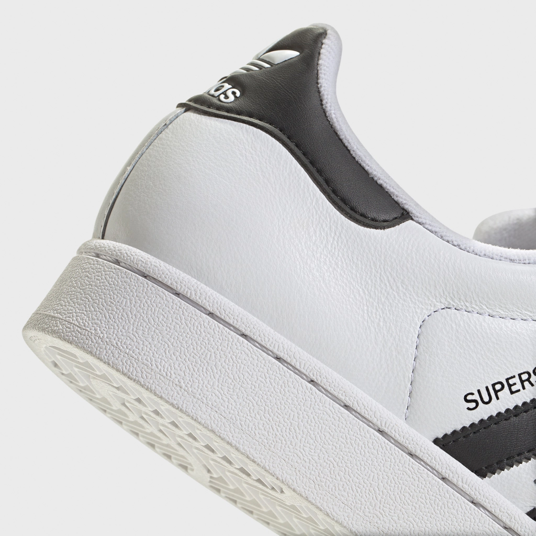 Speed Fit adidas Superstar II White / Black