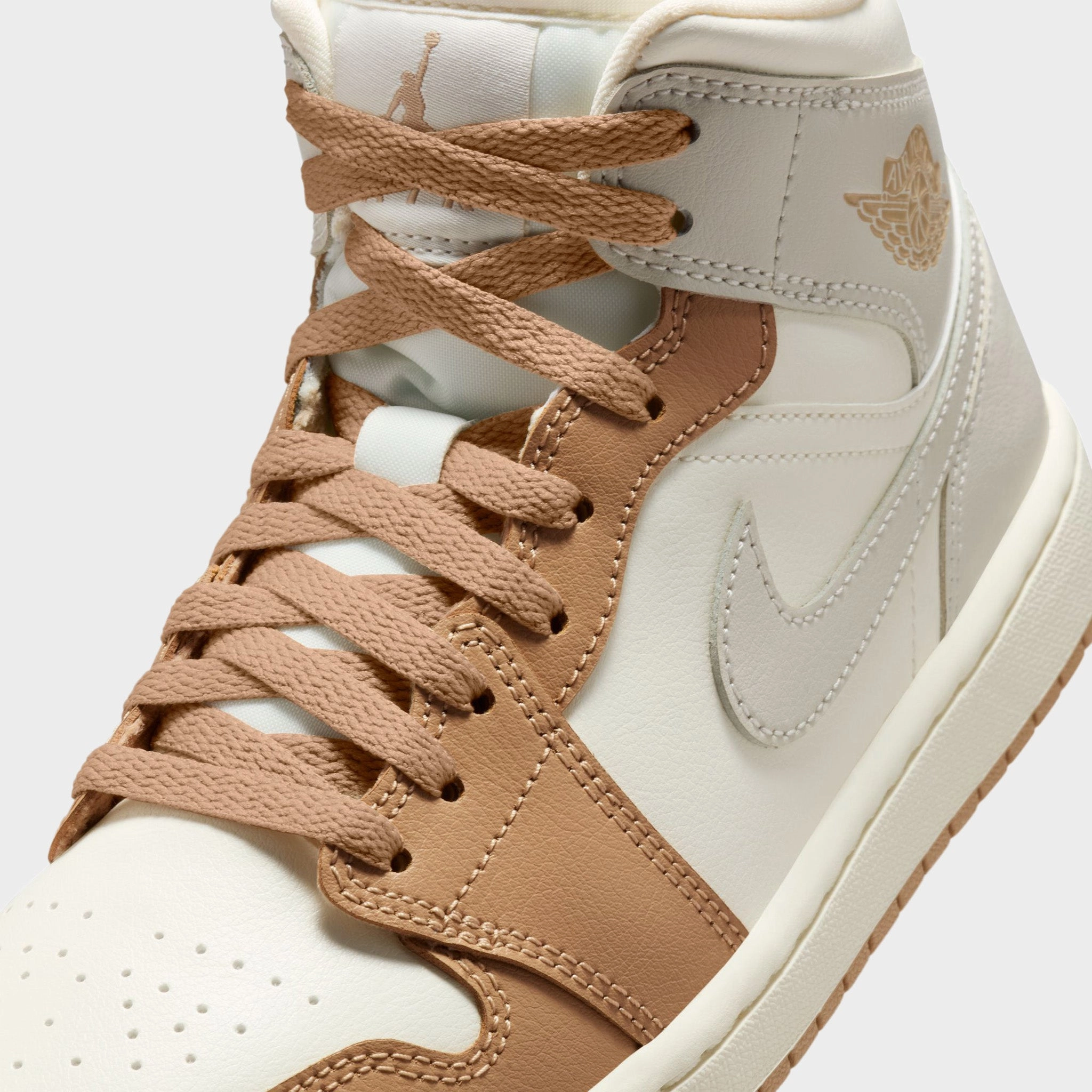 Airflow Channel Construction Multi Density Foam Jordan Women's 1 Mid Ale Ivory / Light Orewood Brown - Hemp