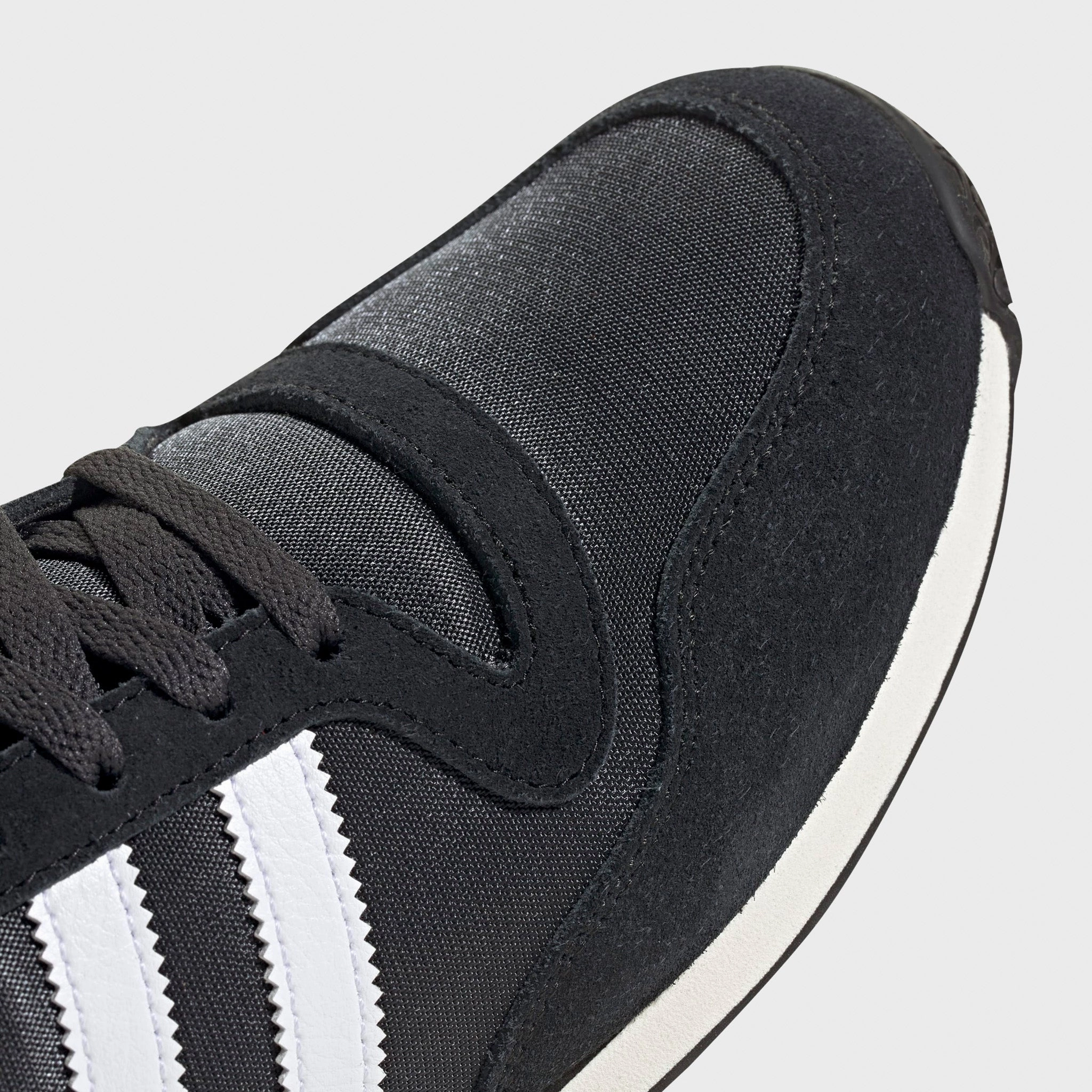 Lounge Fit adidas Galaxy OG Carbon / White - Black
