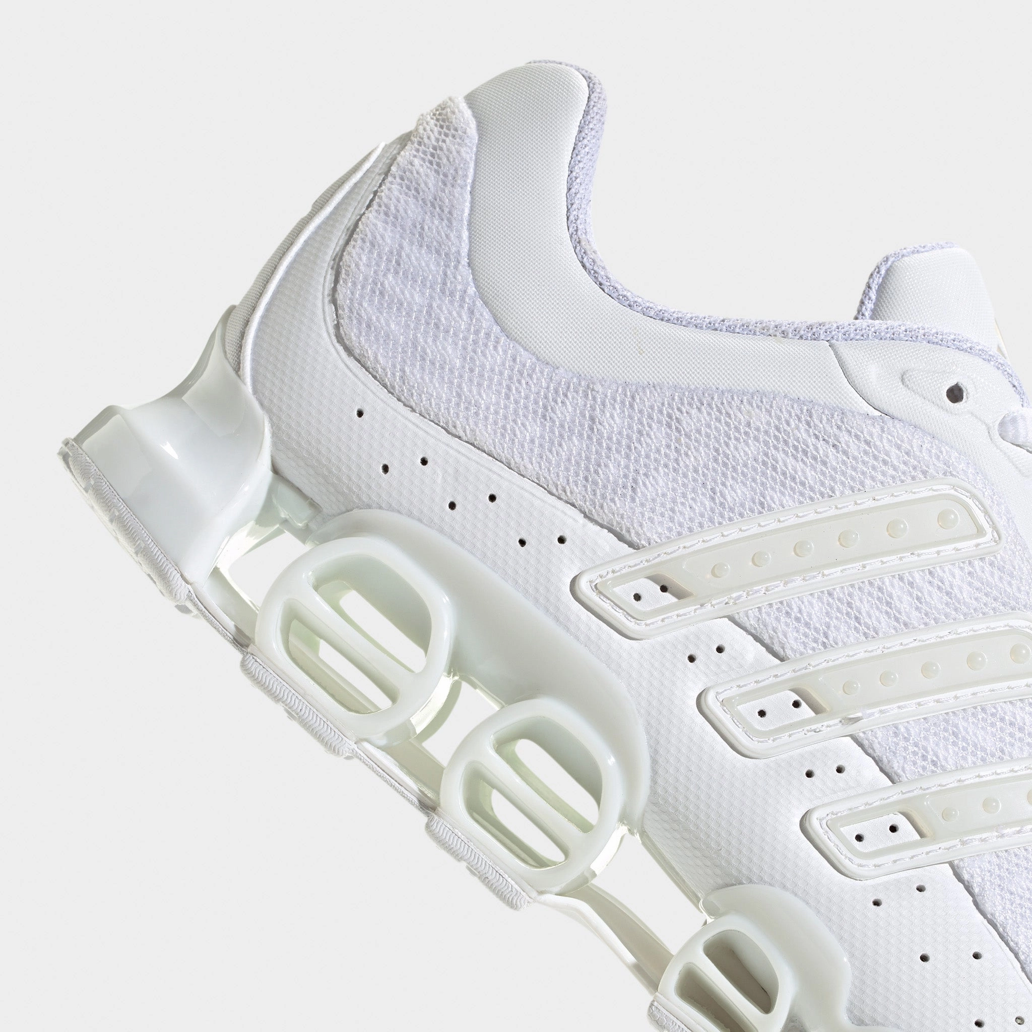 adidas Megaride White / White - Grey One Comfort Blend