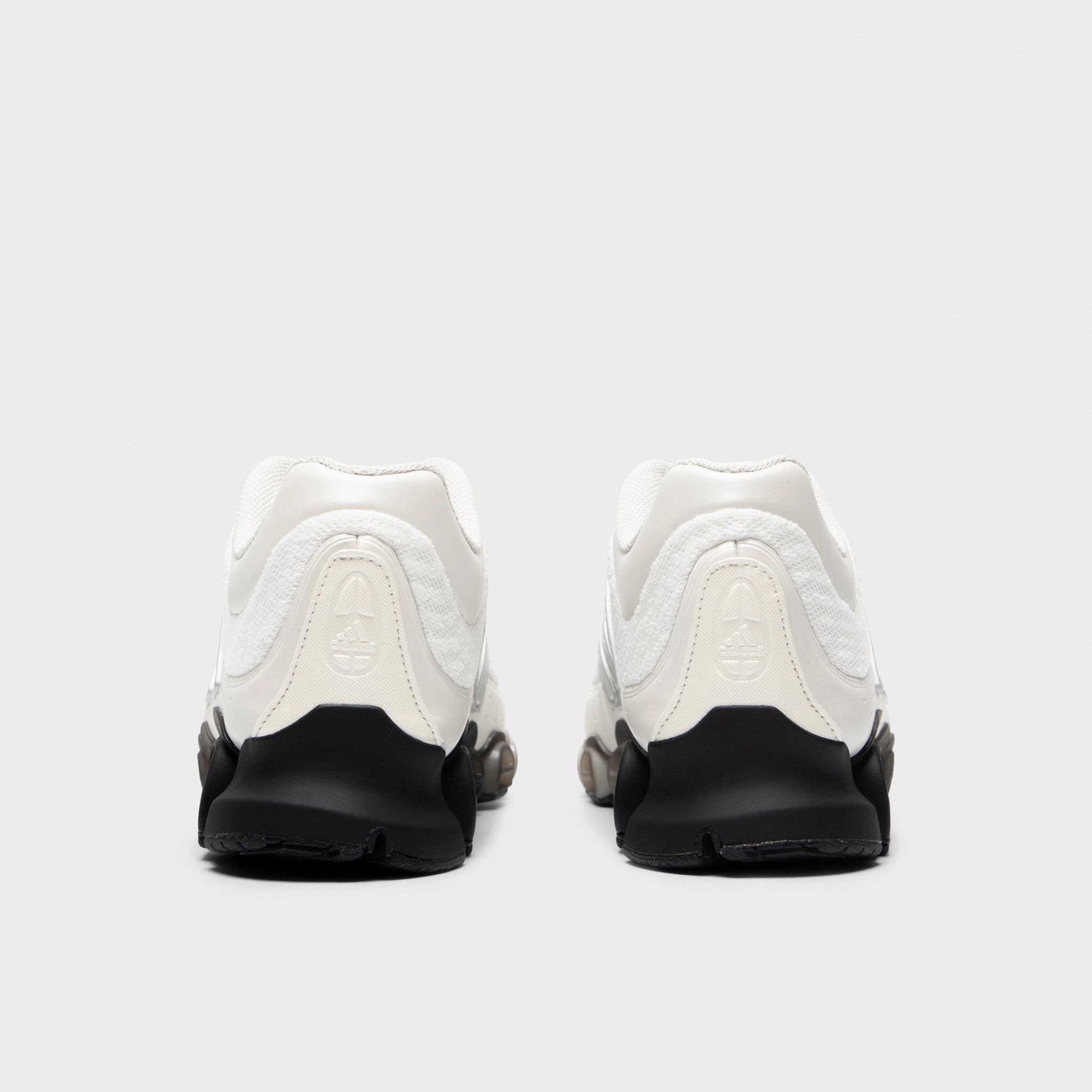 adidas Megaride Zero Metallic Silver / Black CanvasMaterial Parent Jog