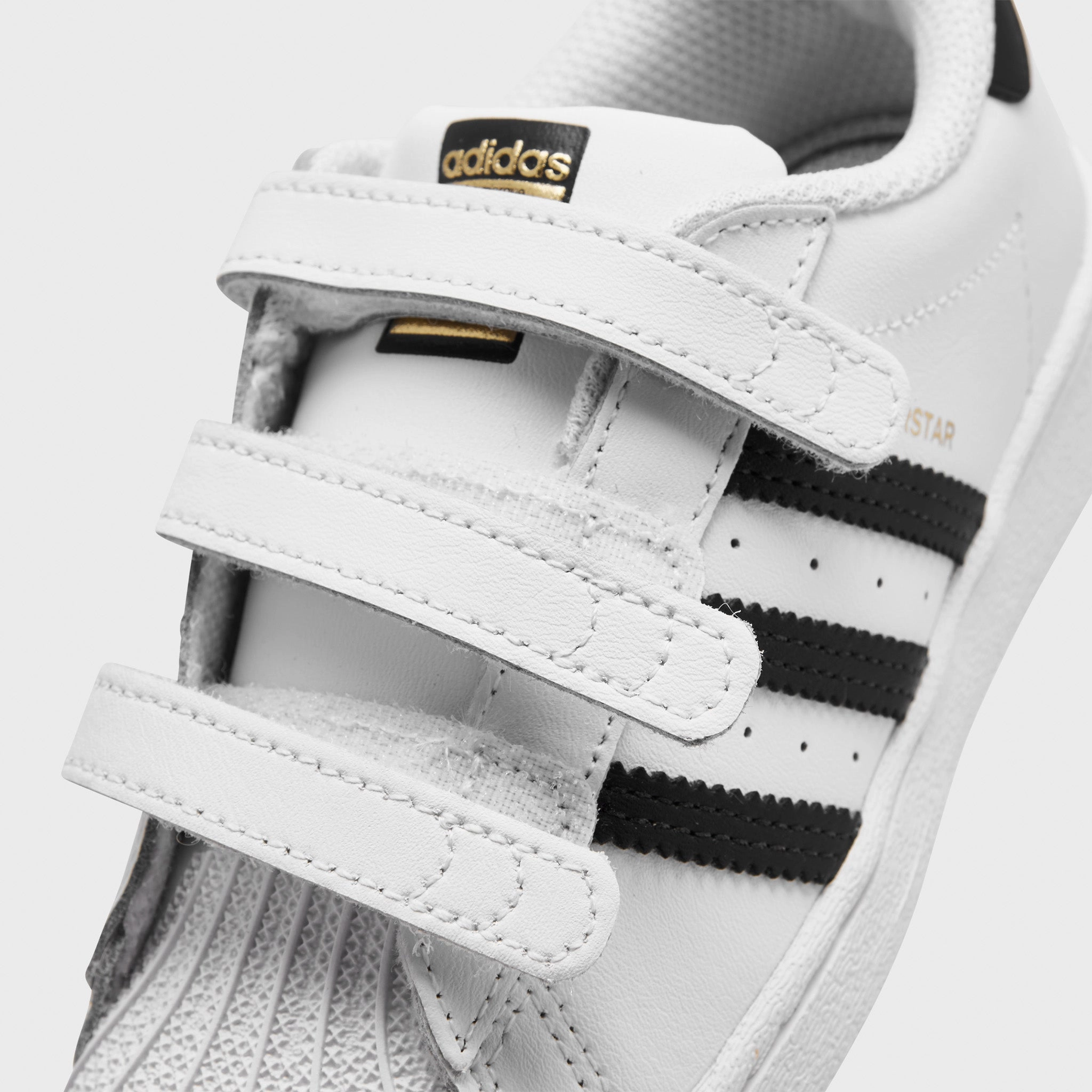 Variable Lace Tension Design adidas Originals Infants' Superstar Cloud White / Core Black - Cloud White