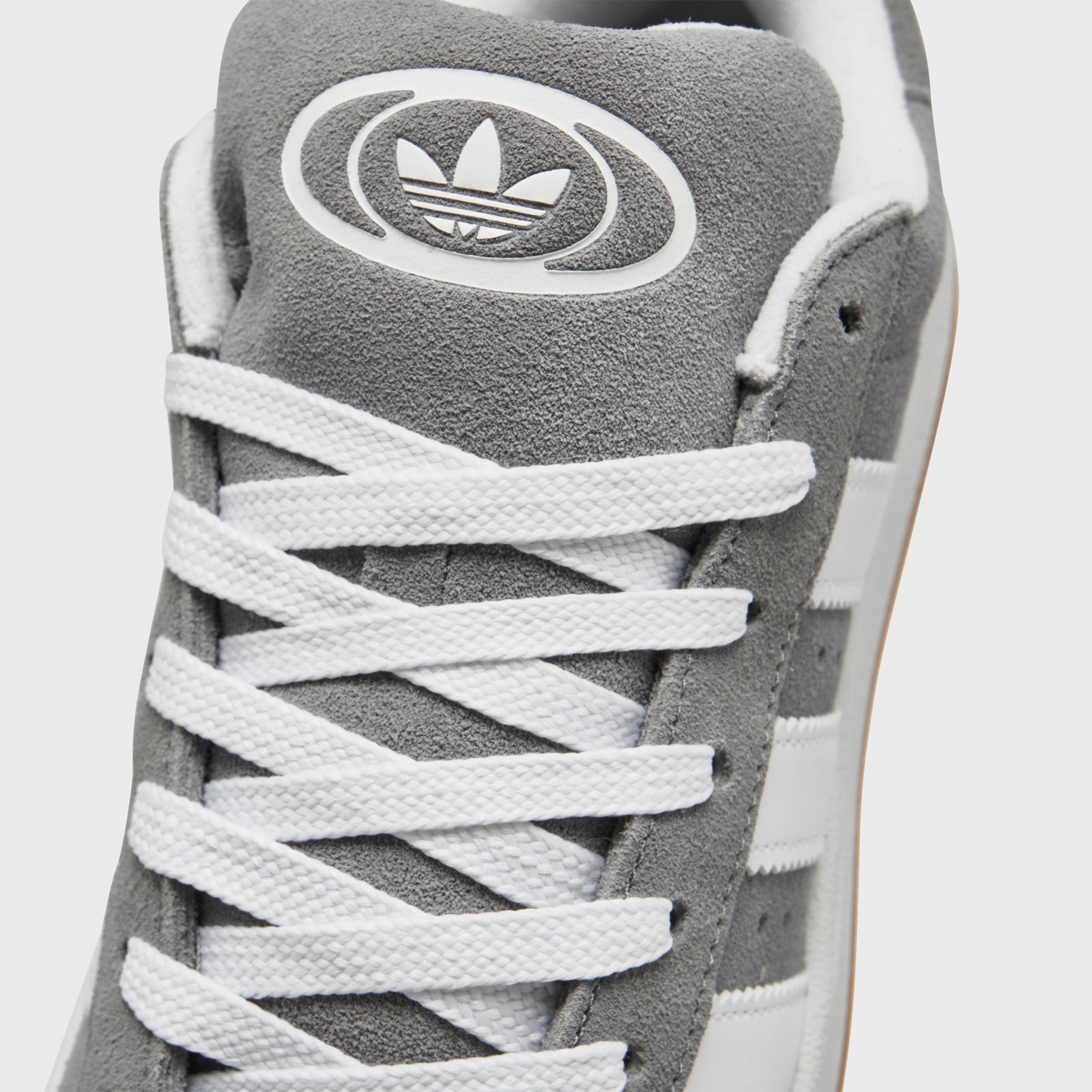 Comfy Layer Fun Pace adidas Originals Juniors' Campus 00's Grey Heather / White