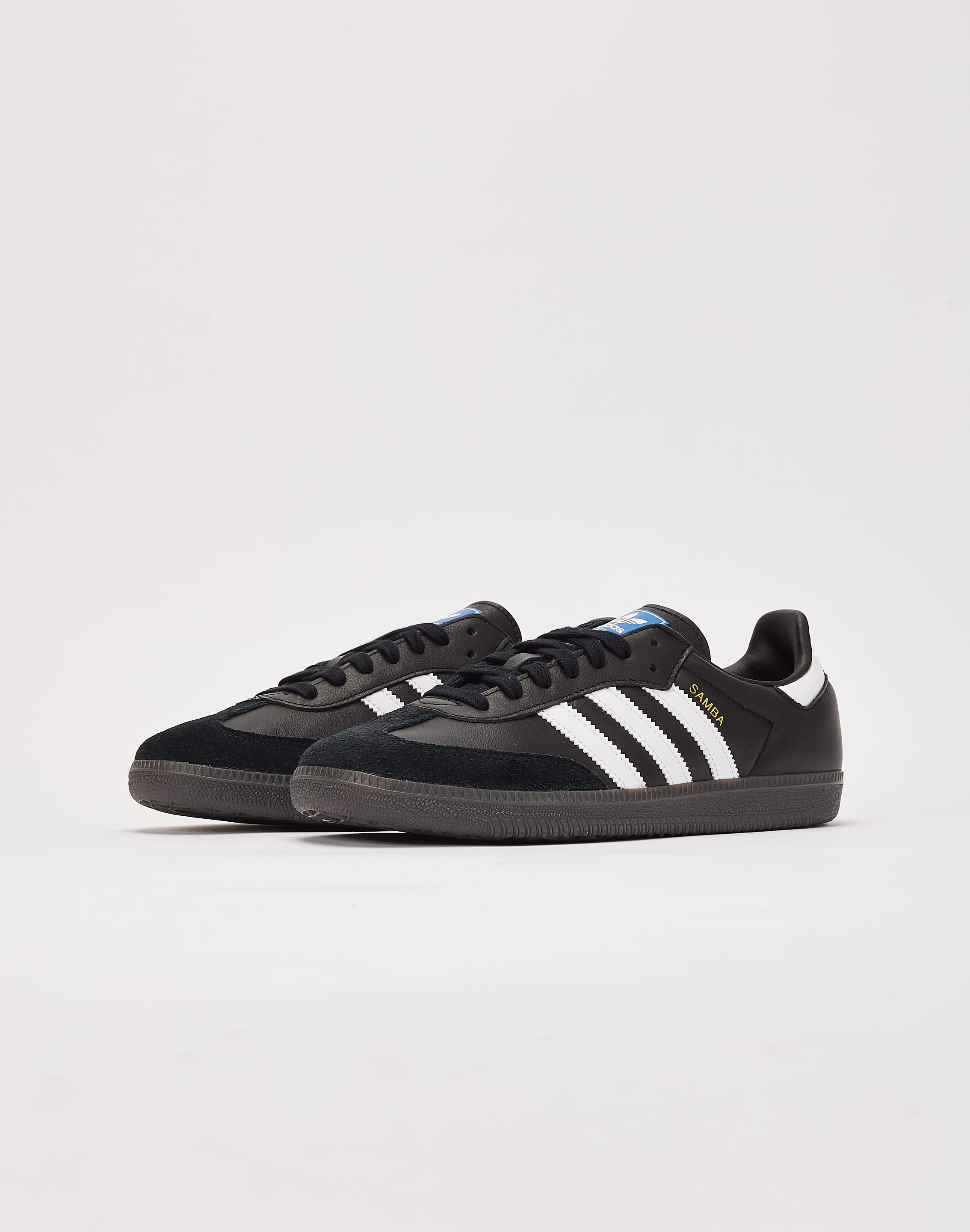 Adidas Samba OG travel mode