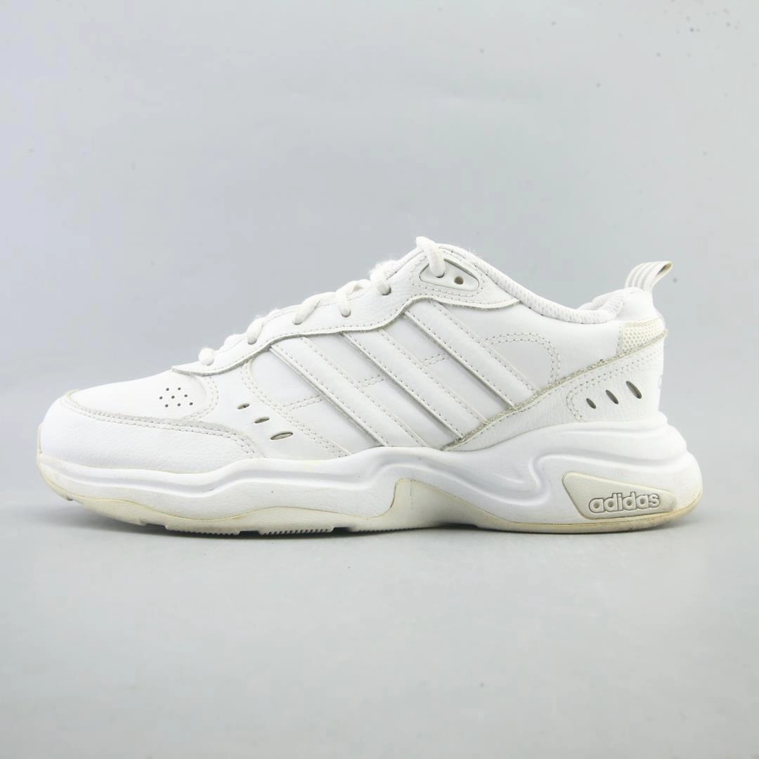 ADIDAS STRUTTER Agility Flow