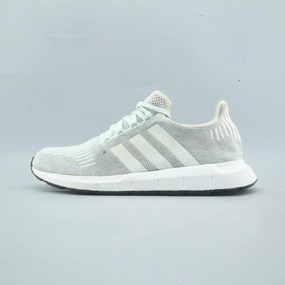 engraved - finish - design shoes for men ADIDAS SWIFT RUN