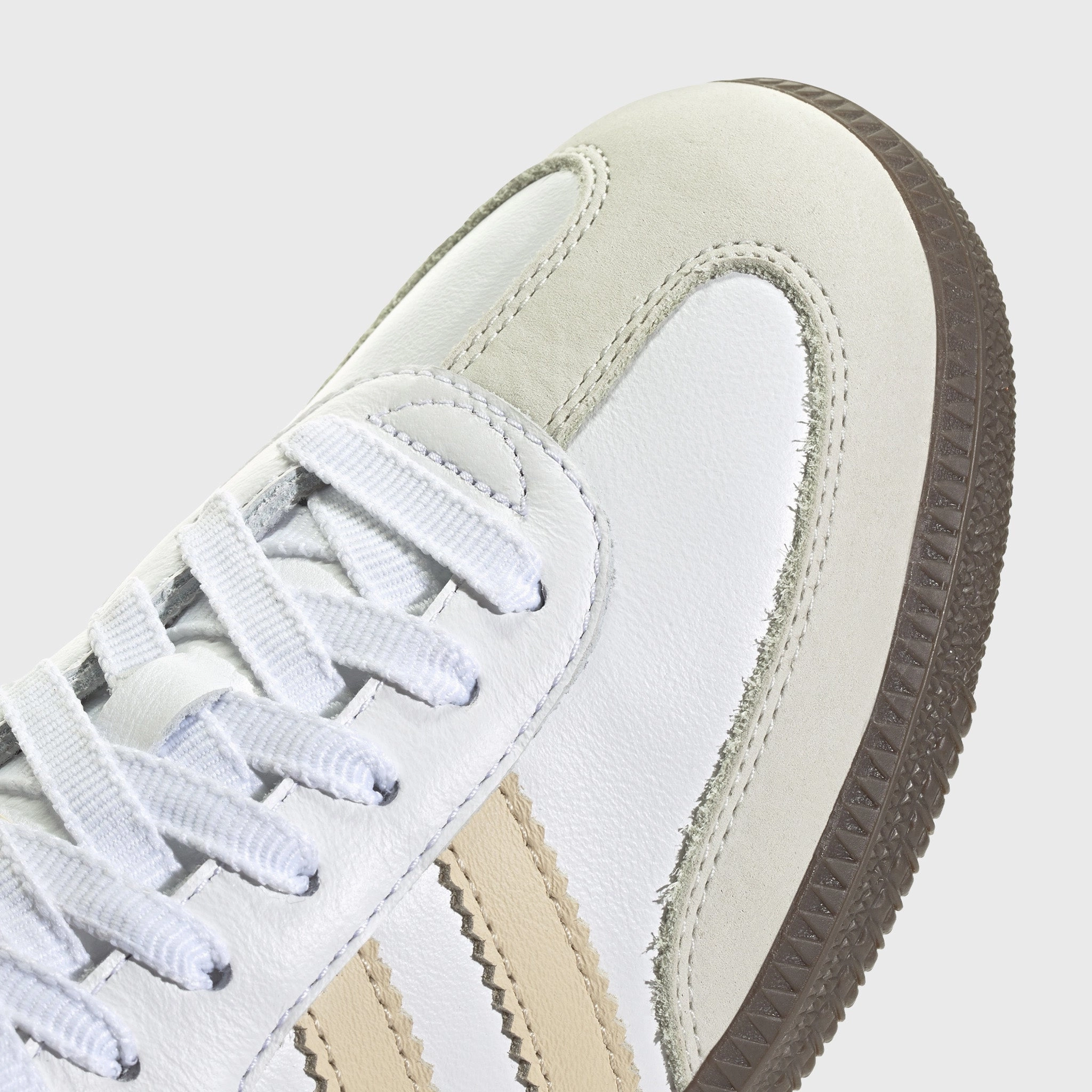 adidas Women's Samba OG White / Sandstorm - White Long Walk