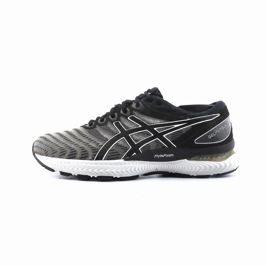 ASICS GEL NIMBUS 22 running in the evening shoes padded heel shoes