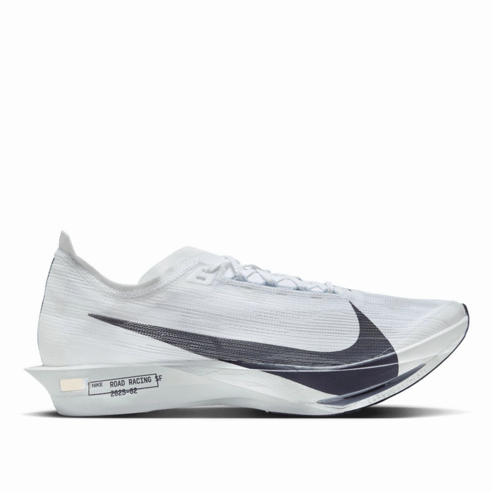 gel - filled - feature shoes Nike Men's Streakfly 2 Running Shoes