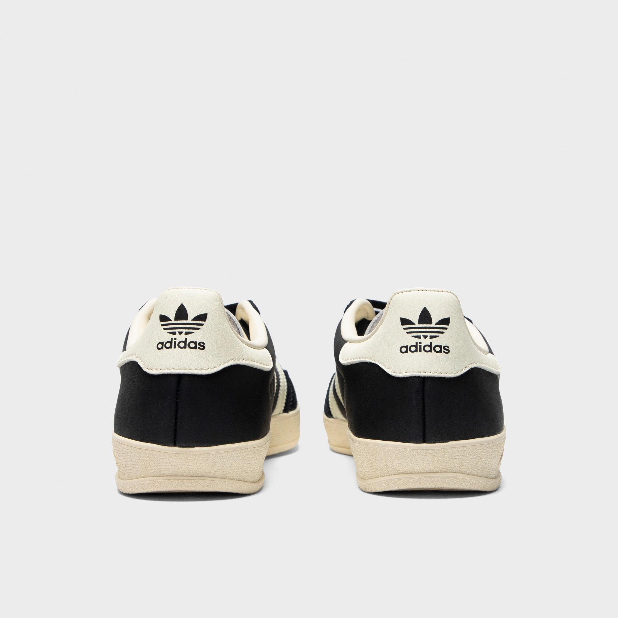 Easy Entry Street Pulse adidas Gazelle Indoor Black / White - Gold