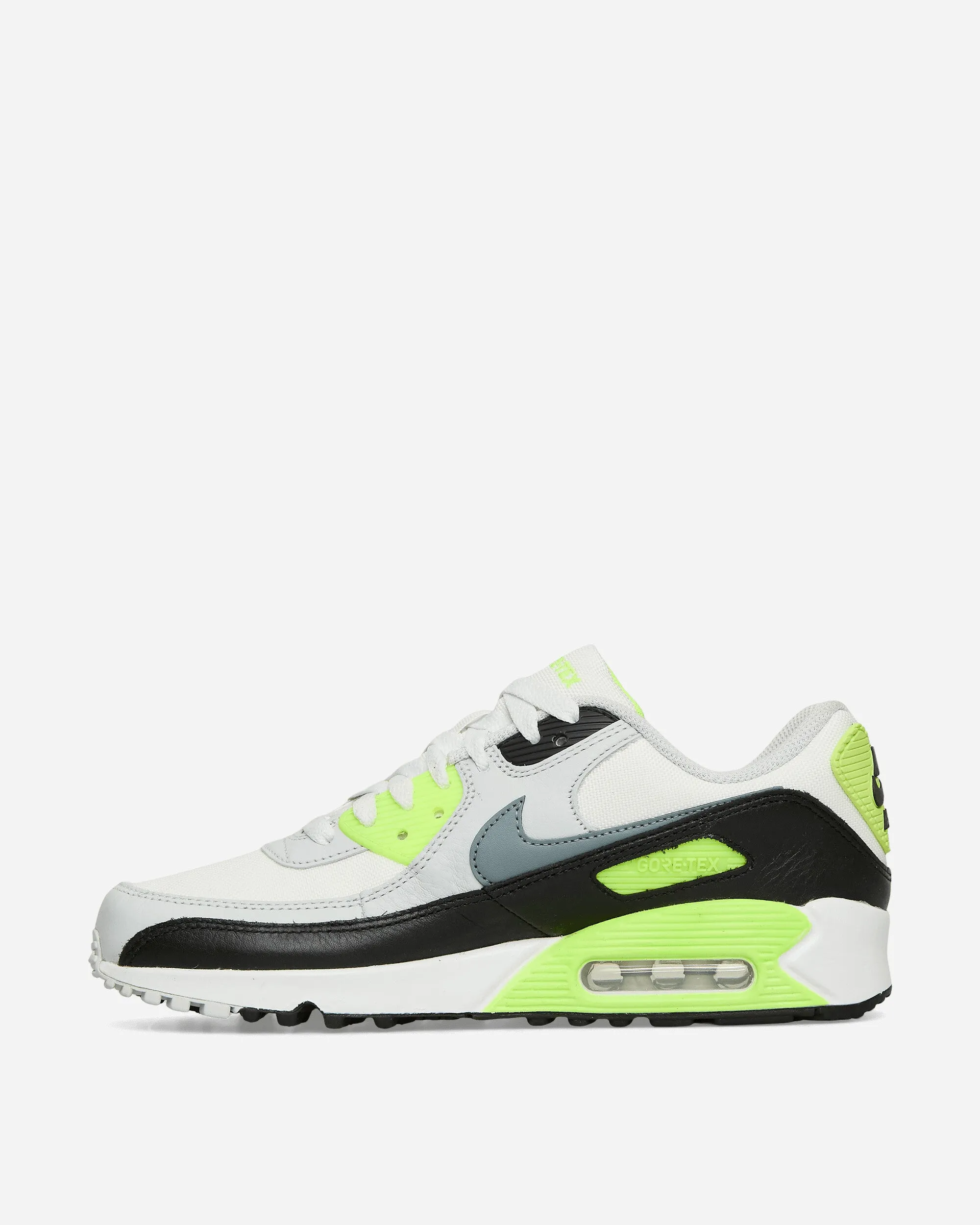 Air Max 90 GORE-TEX Sneakers Summit White / Volt Modern Aesthetic