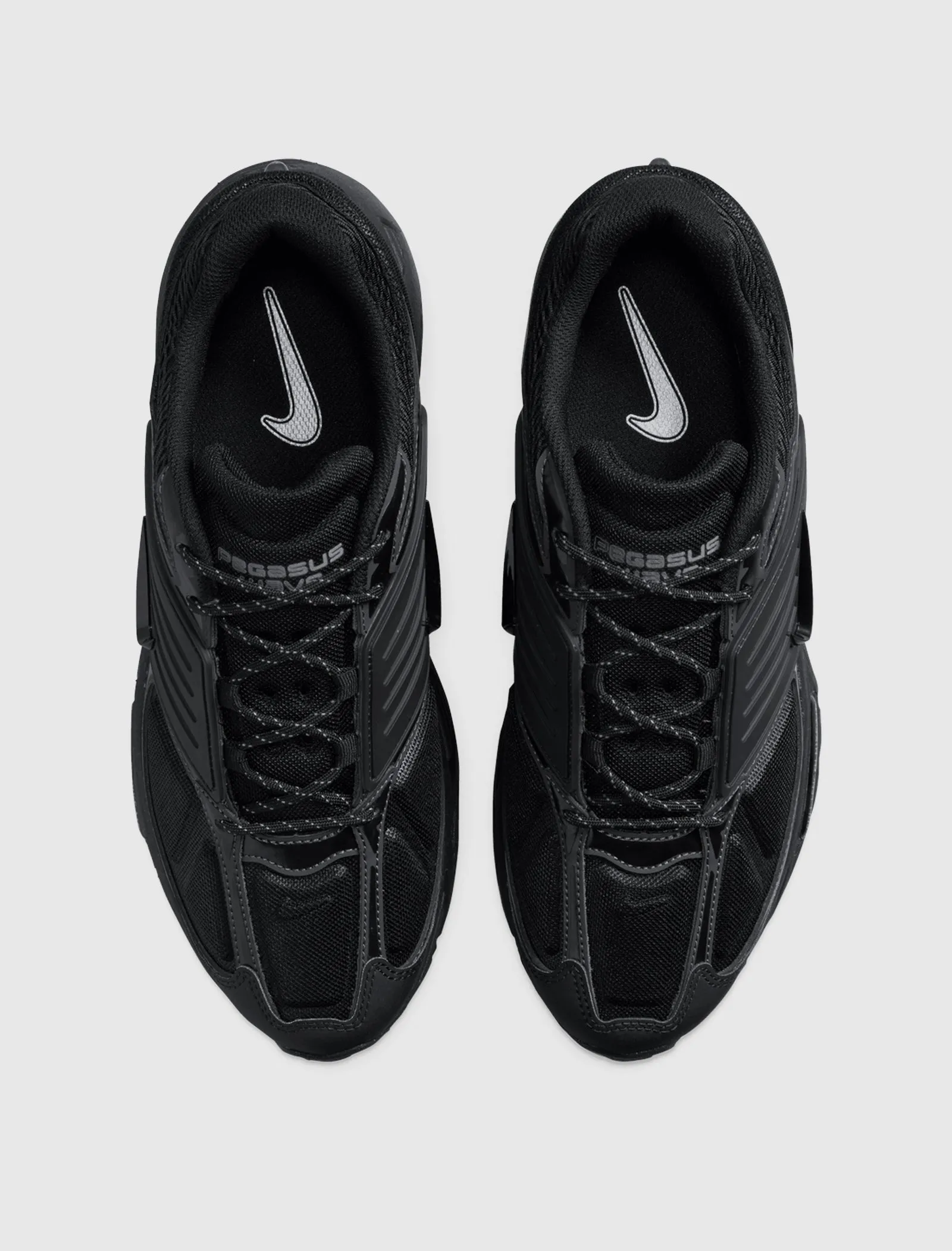 Island Step Classic Base AIR PEGASUS WAVE "BLACK AND METALLIC SILVER"