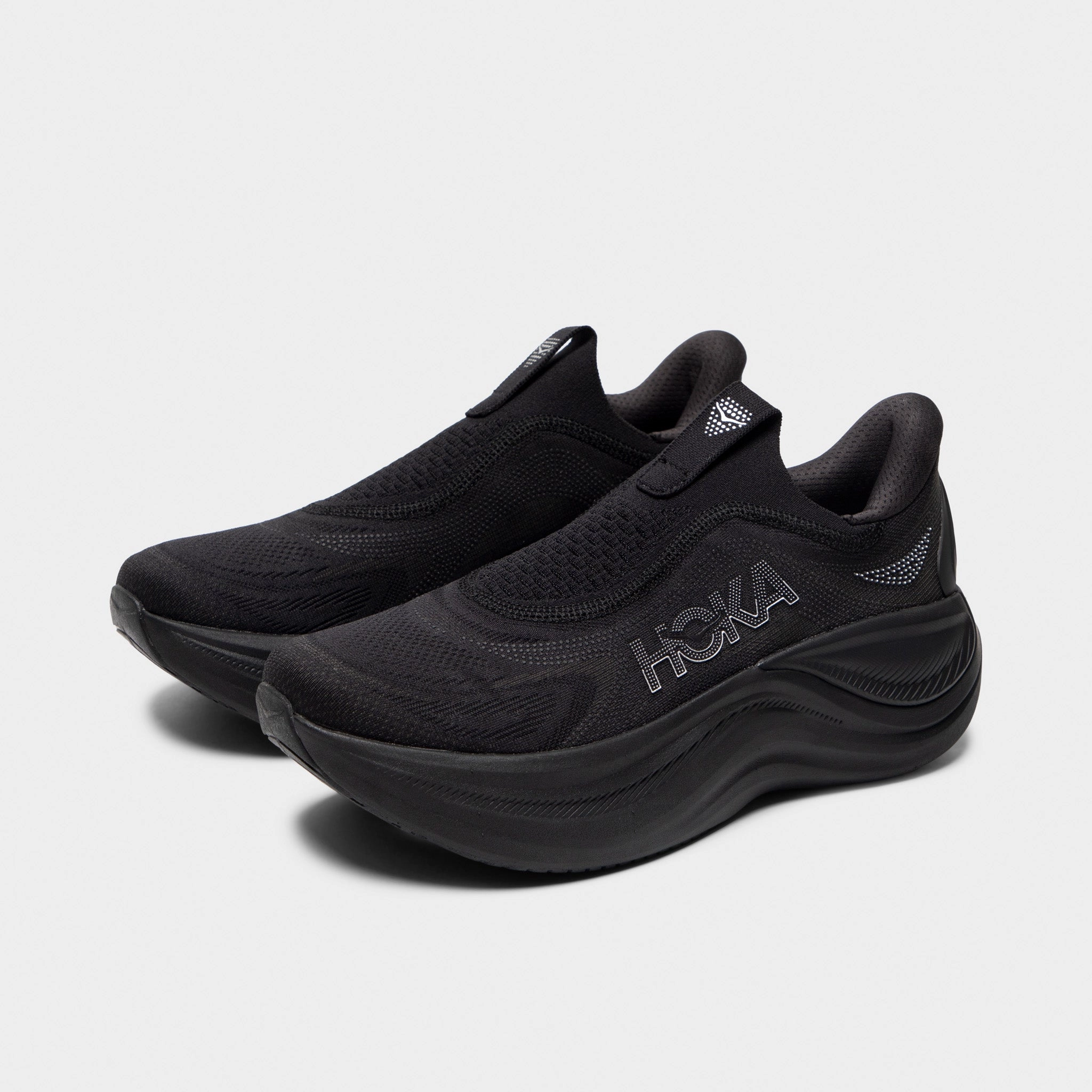 Storm Jog Moon Jog Hoka Skyward Laceless Black / Black
