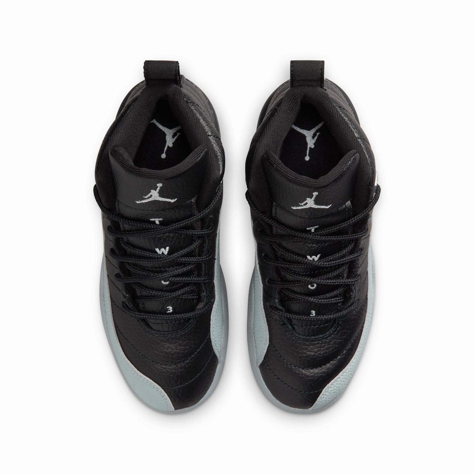 Basic Fit Minimalist Layered Design Air Jordan 12 Retro "Black and Wolf Grey" 151186-010