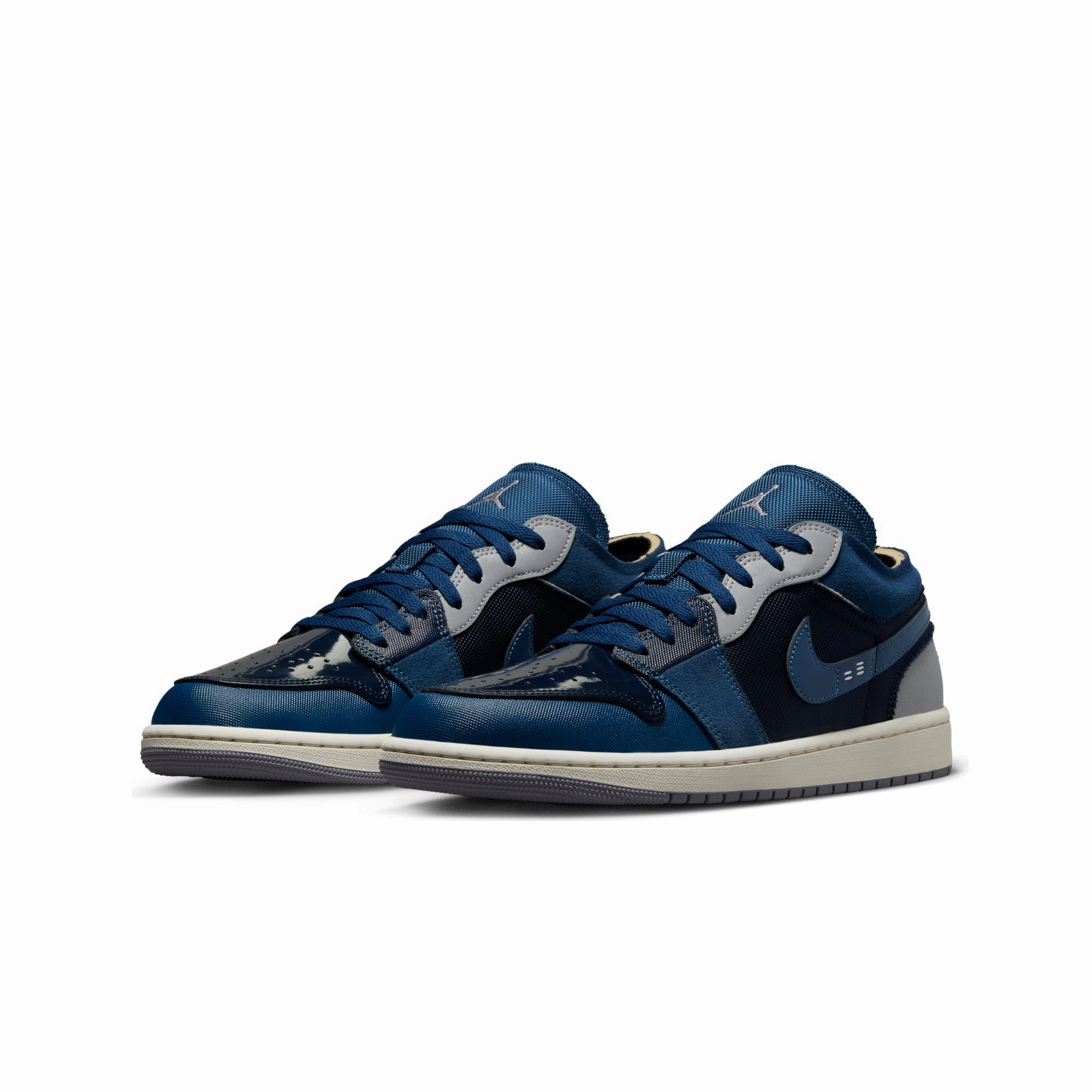 Triple Layer Mesh Hard Surface Air Jordan 1 Low SE Craft DR8867-400