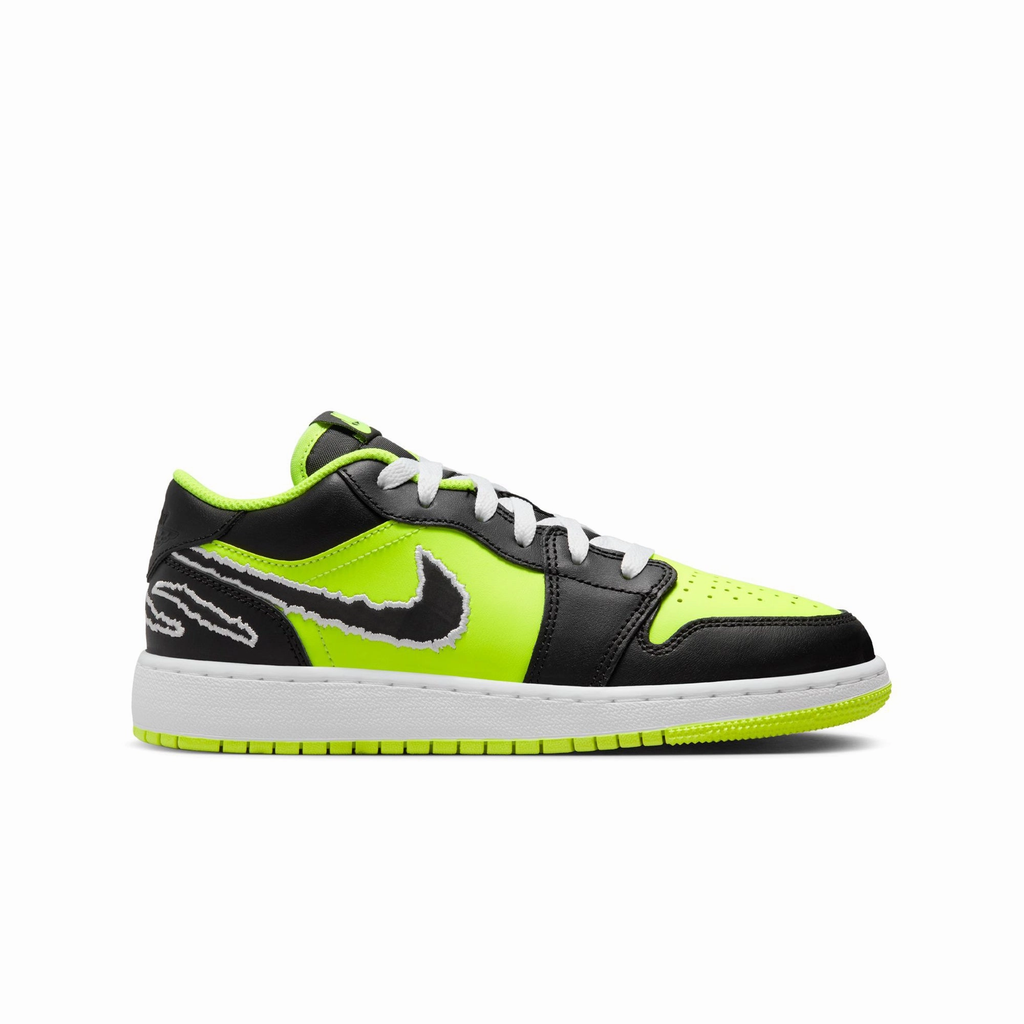 Air Jordan 1 Low SE DX6666-701 Padded collar Heat Dissipation Technology