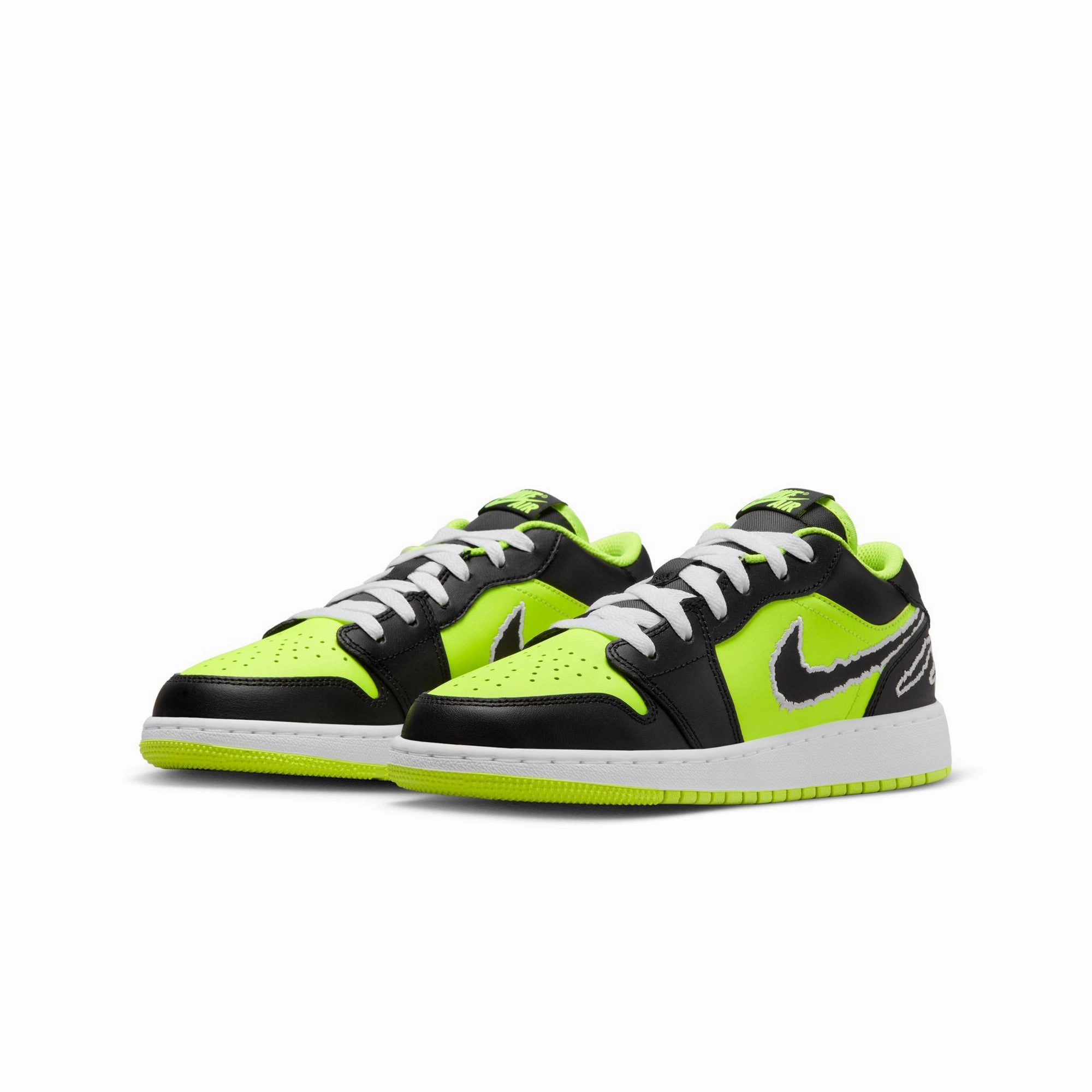 Flexibility Endurance Style. Air Jordan 1 Low SE DX6666-701
