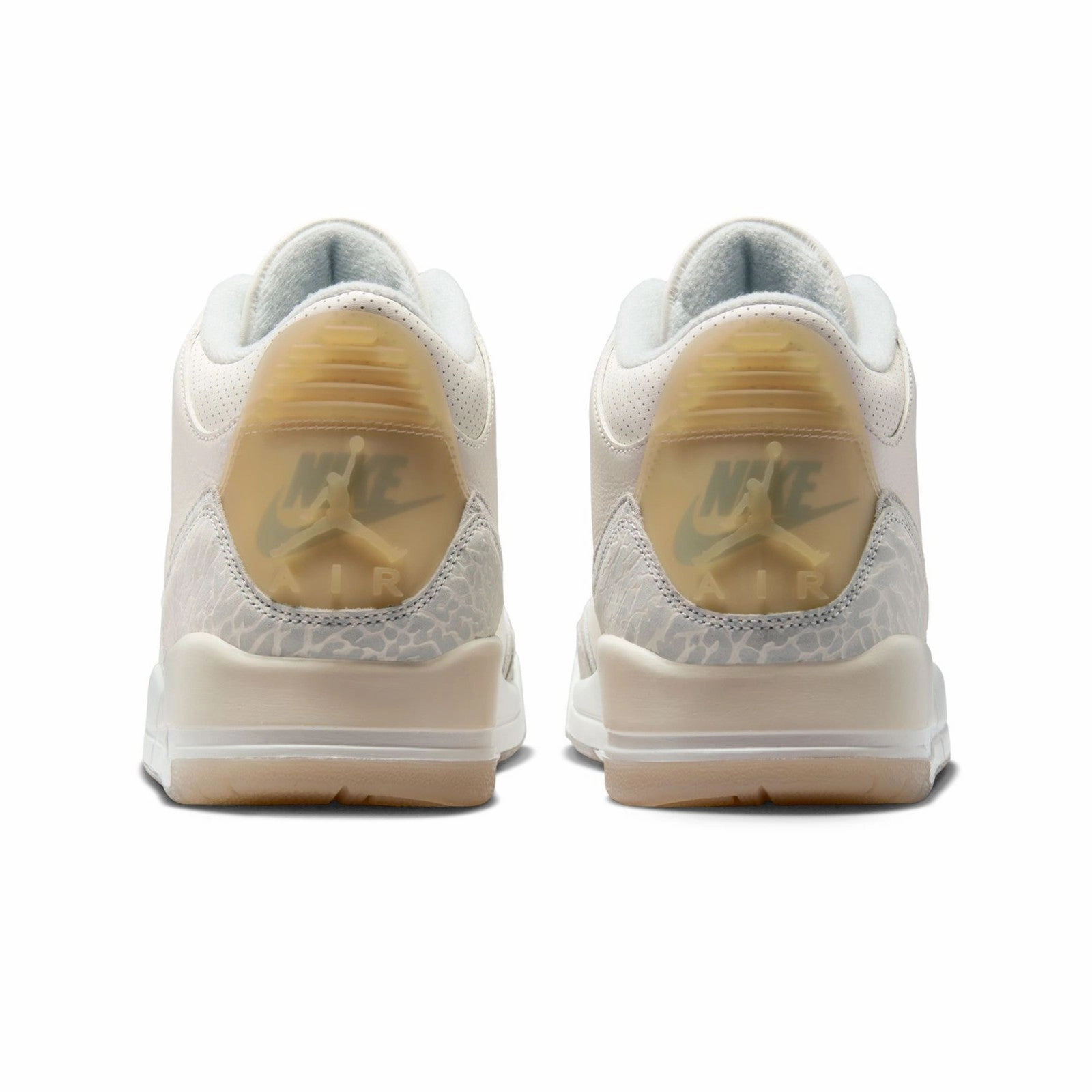 Air Jordan 3 Retro Craft Men's Shoes FJ9479-100 Wear Resistant Outsole Impact Dispersing Structure