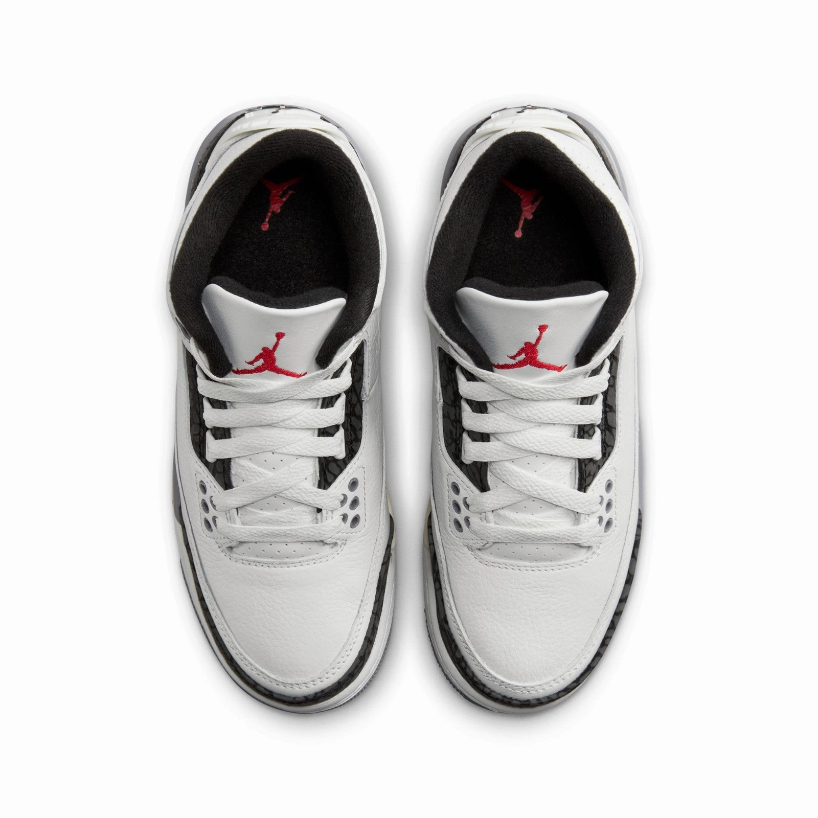 Reinforced Midfoot Air Jordan 3 Retro "Cement Grey" DM0967-106