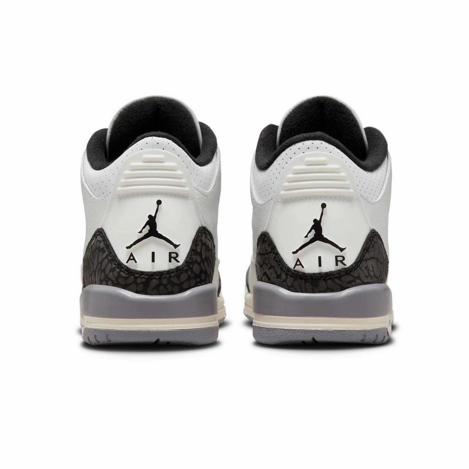 Dual Density Midsole stretchy design Air Jordan 3 Retro "Cement Grey" DM0967-106