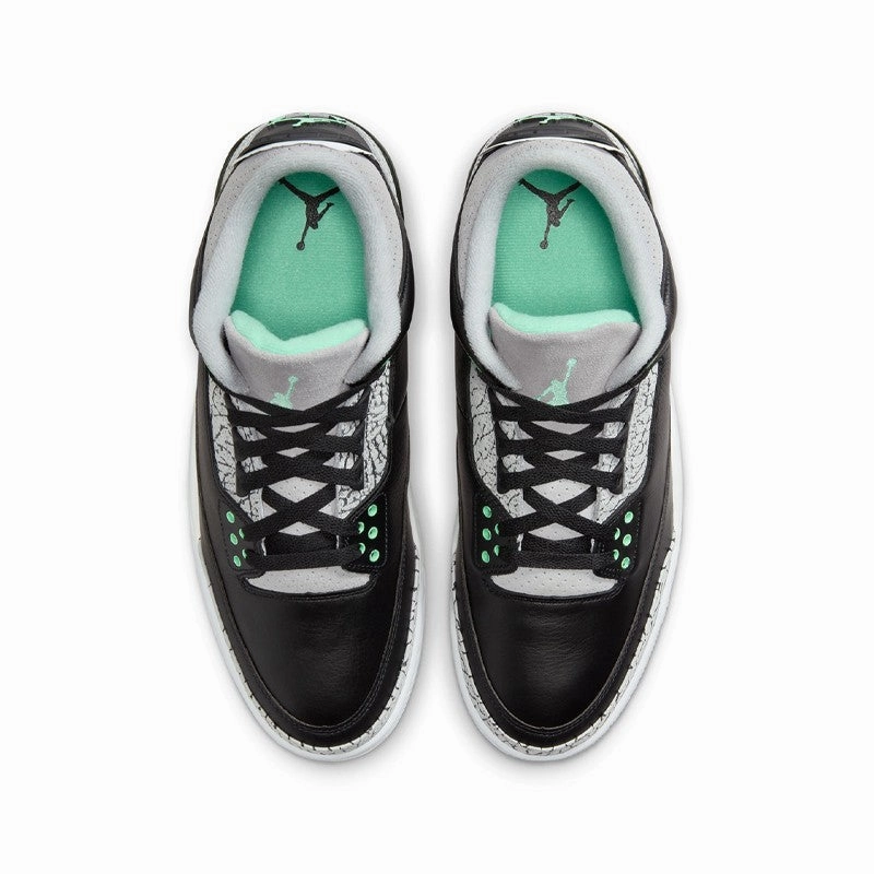 Outing Fit Air Jordan 3 Retro "Green Glow" Mens