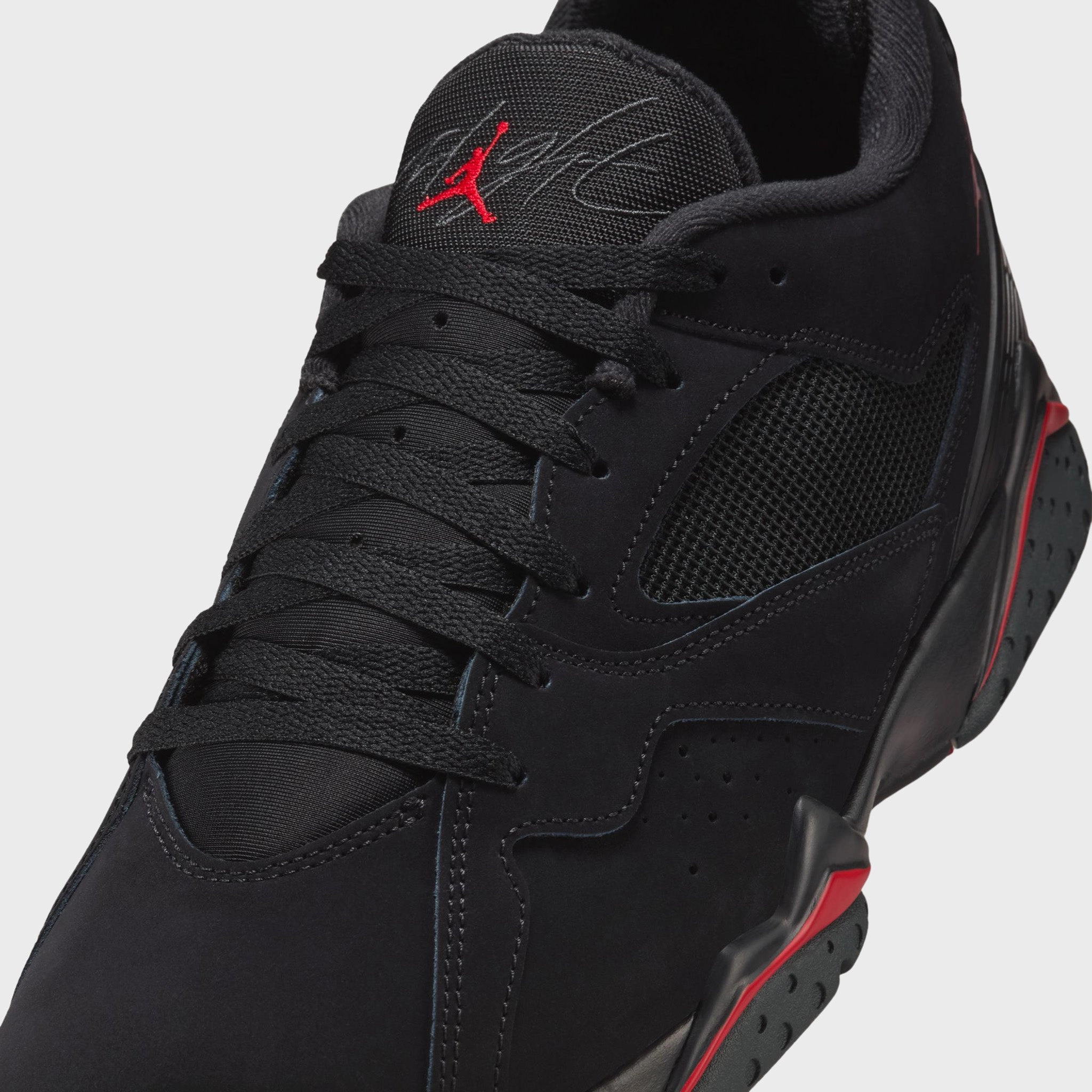 Compression Fit Collar Low Top Design Air Jordan 7 RM Black / Gym Red - Anthracite