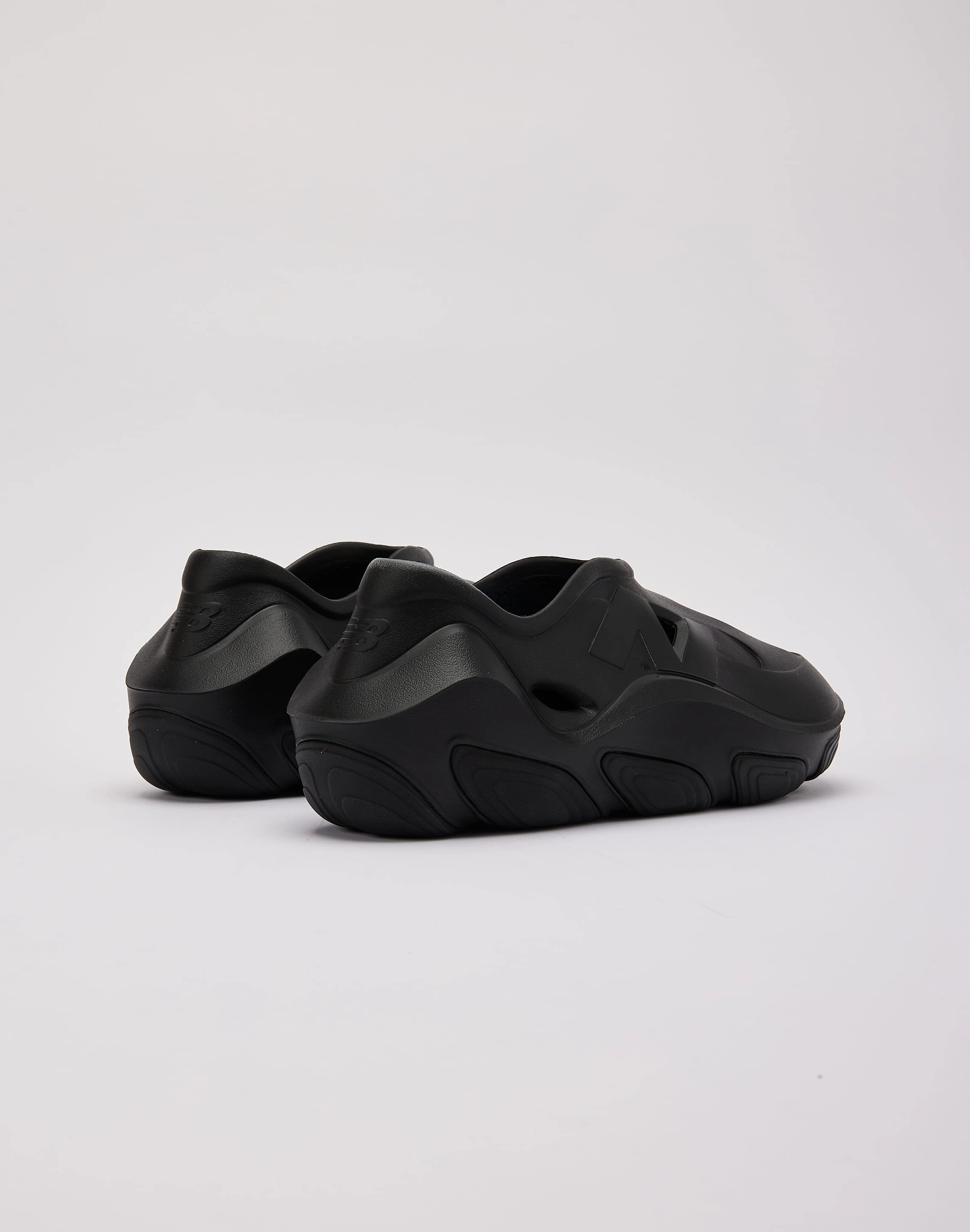 Blossom Hike SoftSole New Balance Fresh Foam X RCVRY