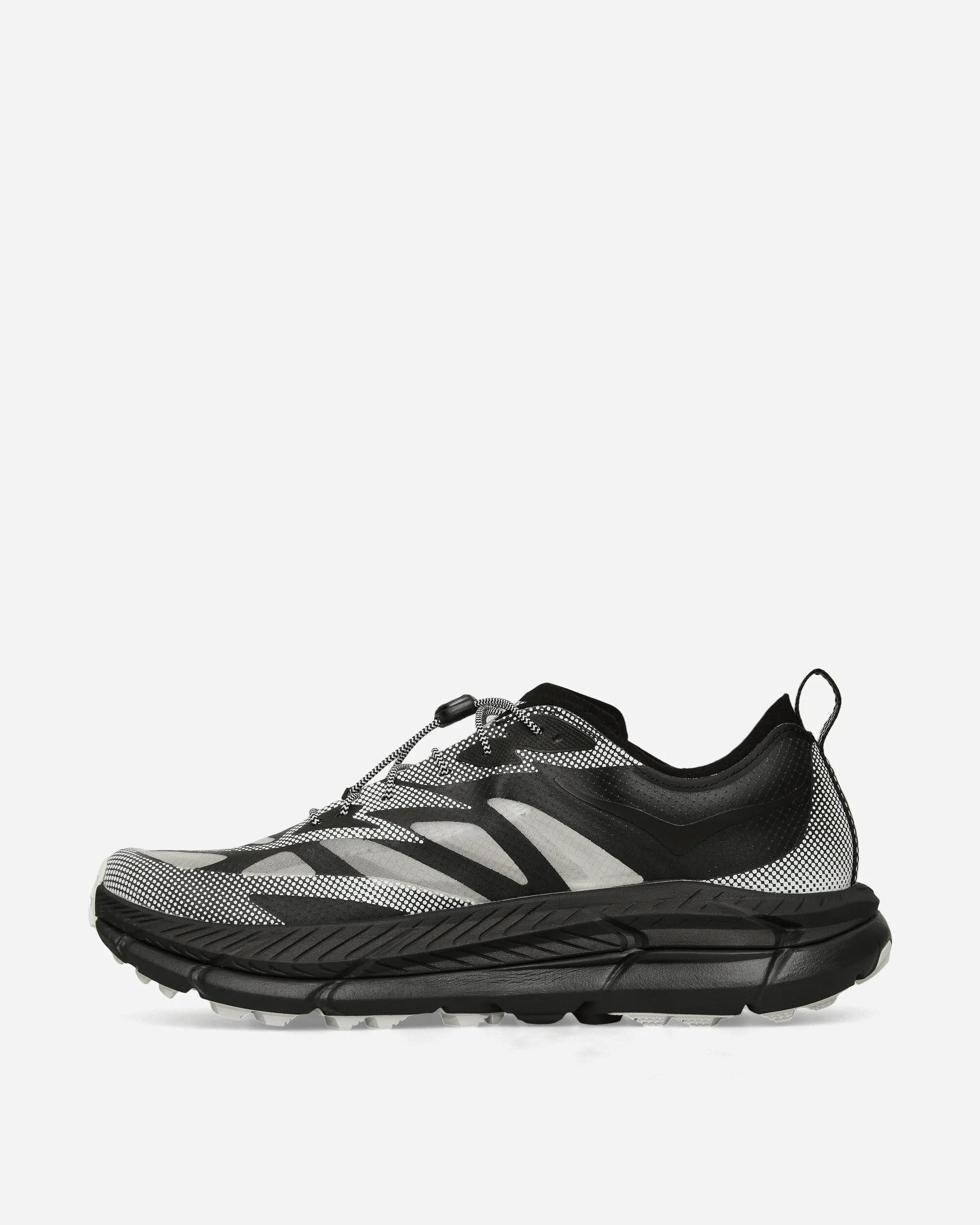 Stealth/Tech Mafate Speed 4 Lite Sneakers Black / White Functional Gear