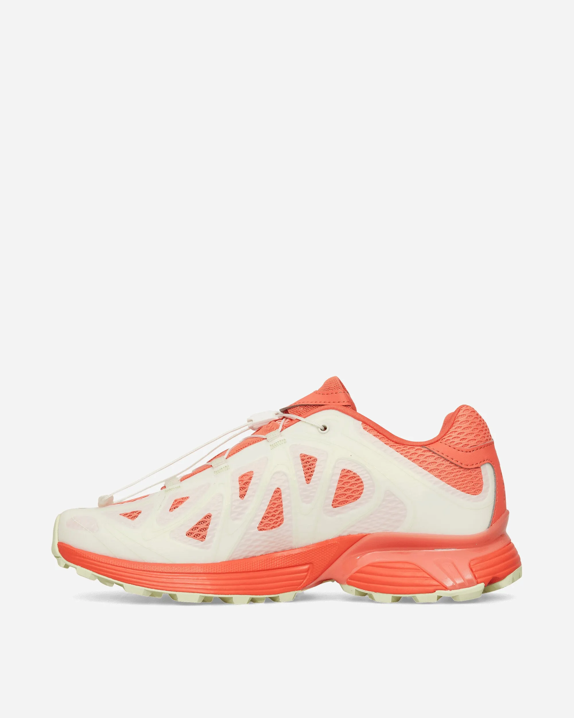 Ama Lou XT-Whisper Void Sneakers Vanilla Ice / Fusion Coral / Emberglow Pace Trainer