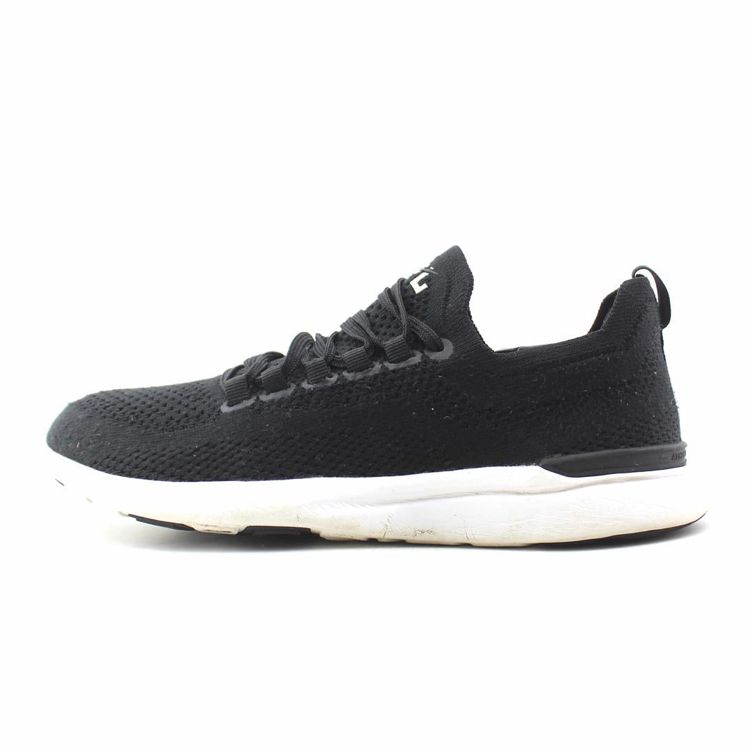 APL TECHLOOM BREEZE performance - enhanced shoes