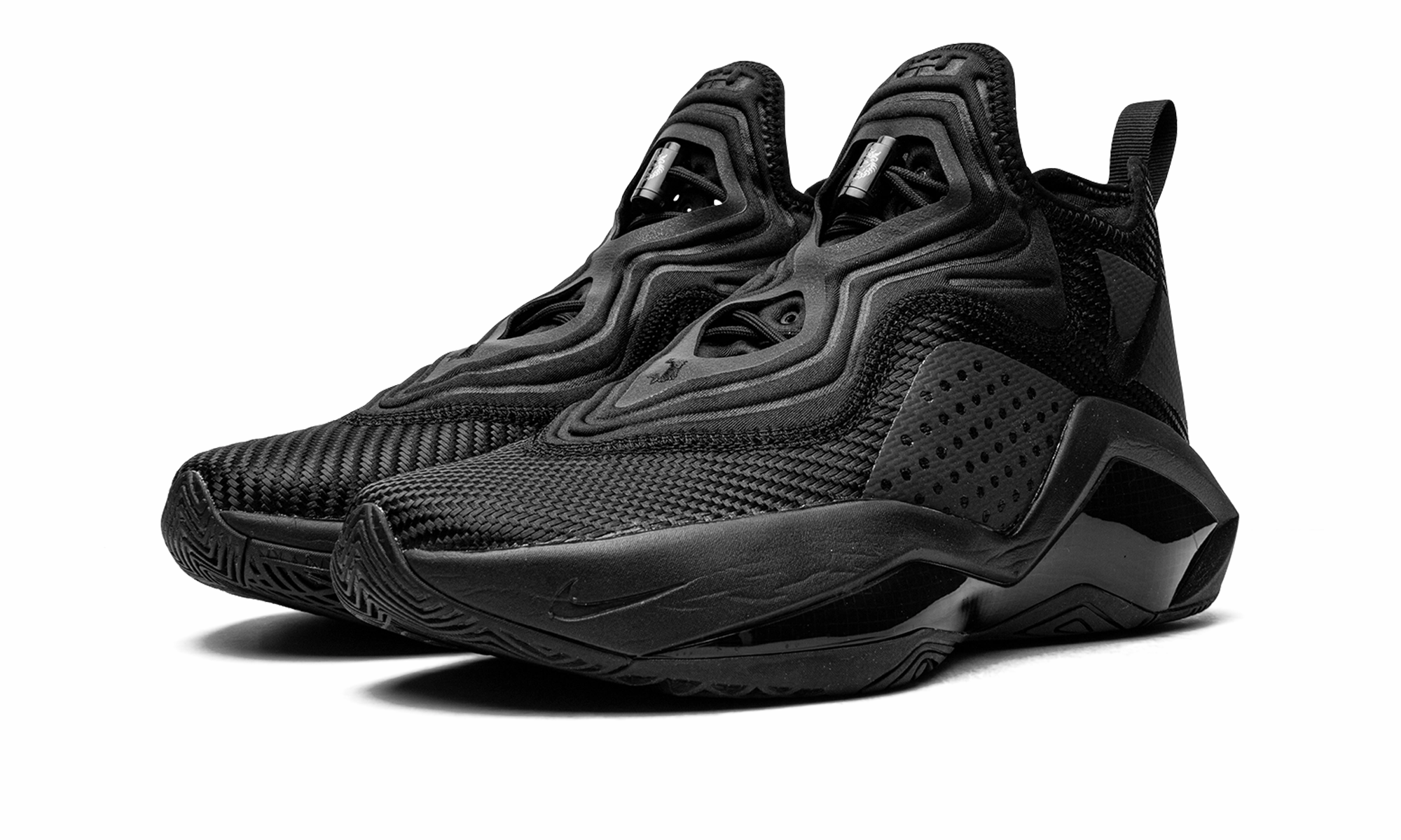 LeBron Soldier XIV "Triple Black" Support Frame Comfort Comfortable Sling
