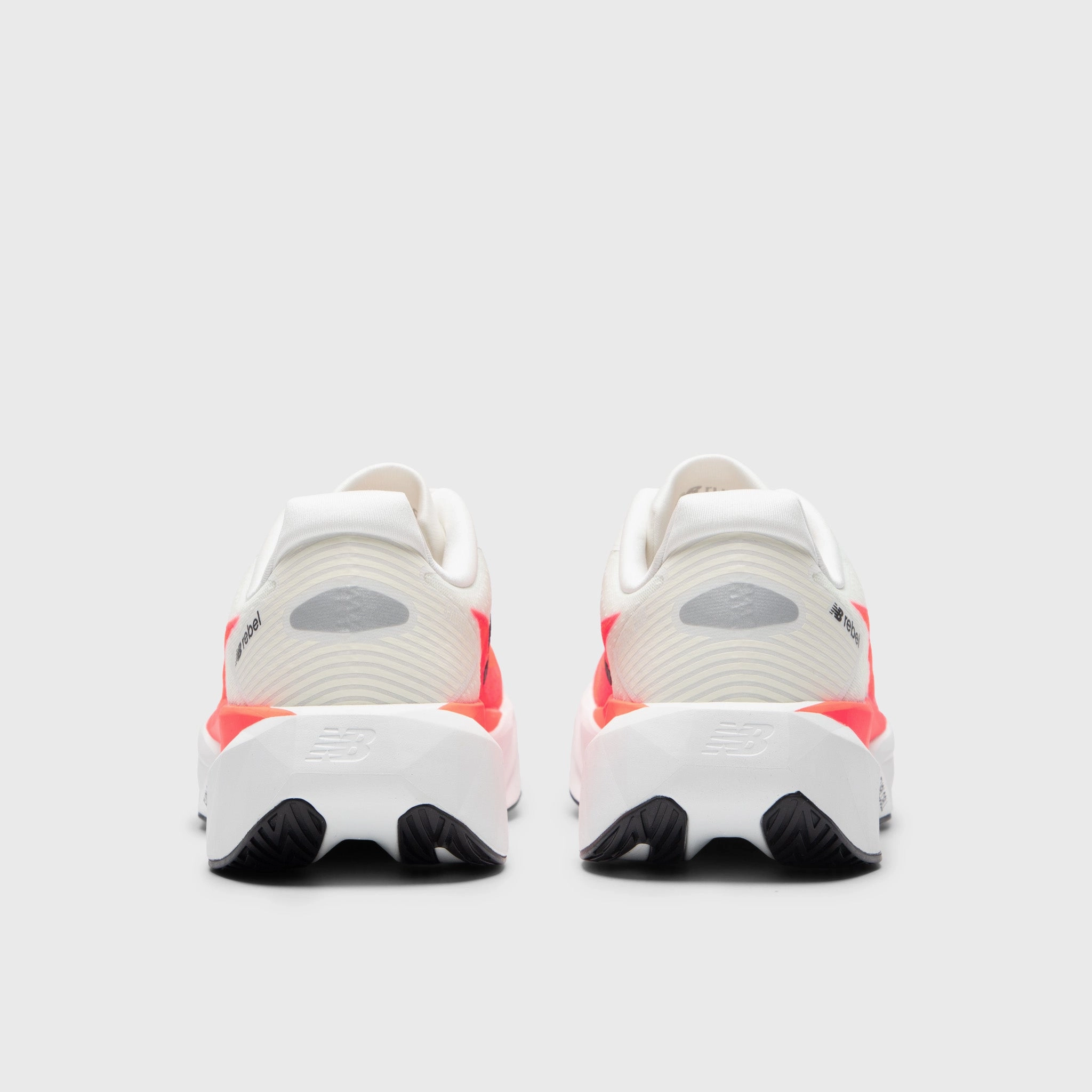 New Balance FuelCell Rebel v5 White / Pink Flexible Comfort