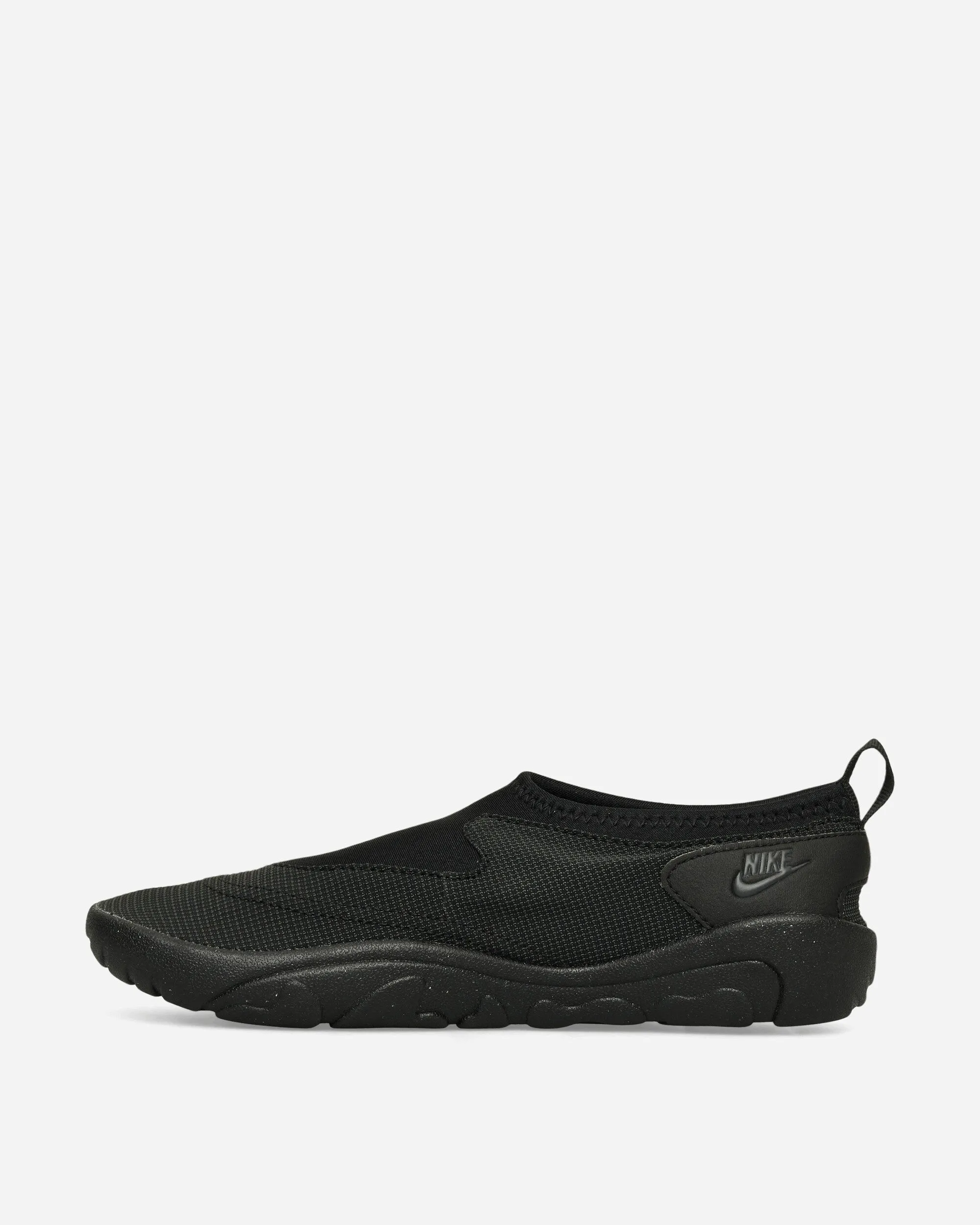 Aqua Turf Sneakers Black / Off Noir Weekend Look