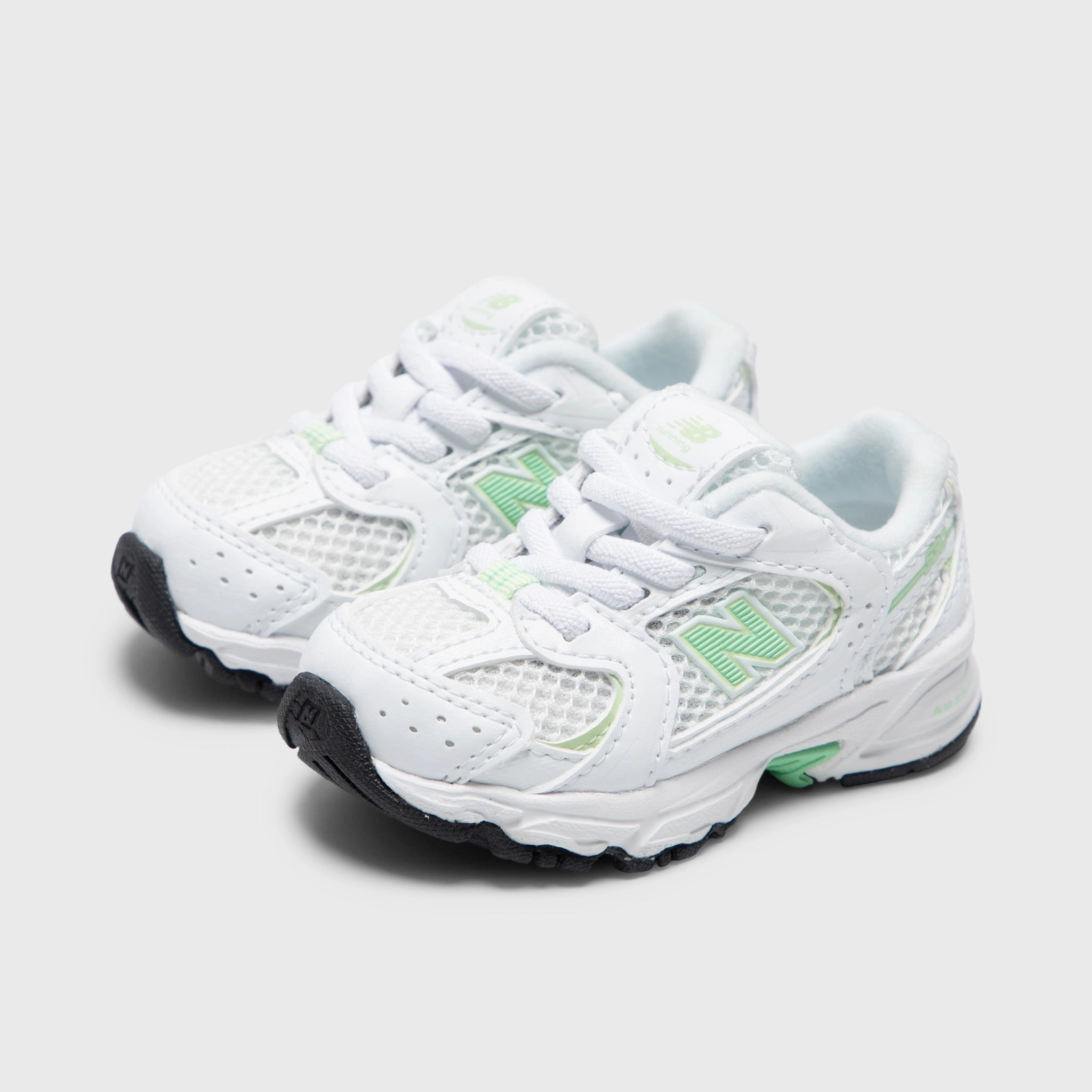 trail running footwear New Balance Infants' 530 White / Green