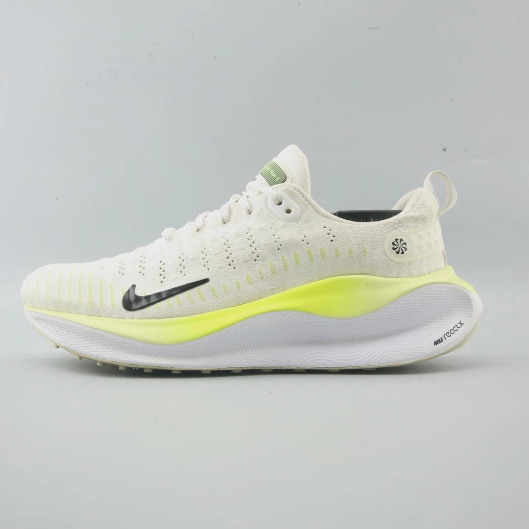NIKE REACTX INFINITY RUN 4 Traction Fit rugby shoes