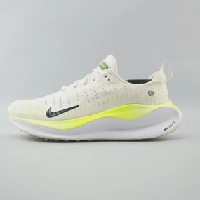 NIKE REACTX INFINITY RUN 4 Traction Fit rugby shoes