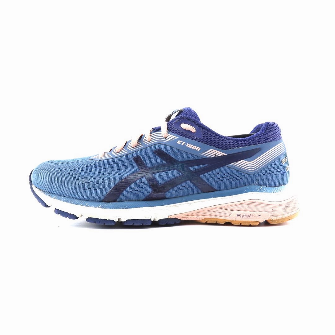 effortless - running ASICS GT 1000 7