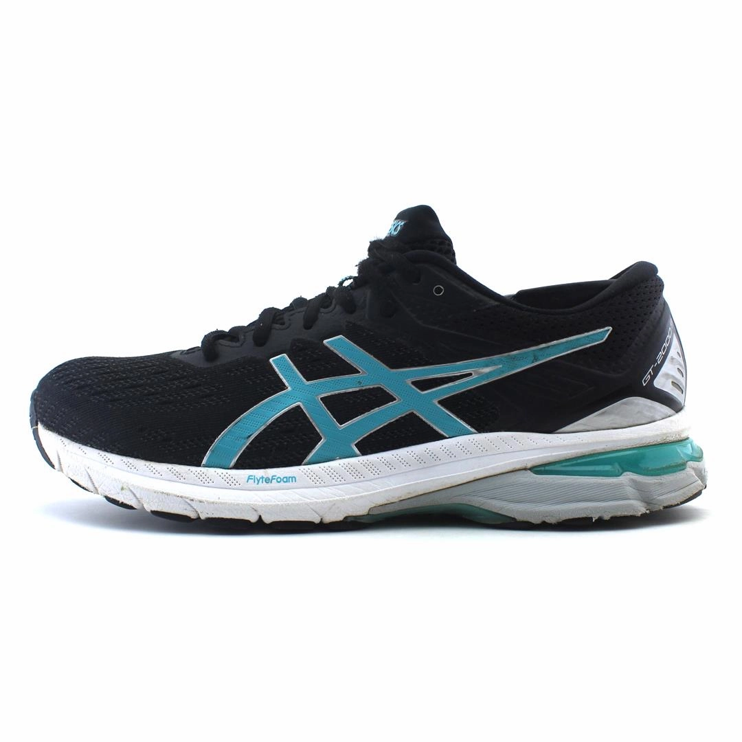 Breathable Material ASICS GT-2000 9
