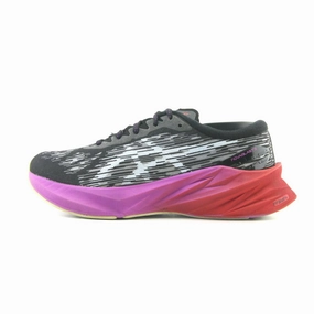 Amateur ASICS NOVABLAST 3