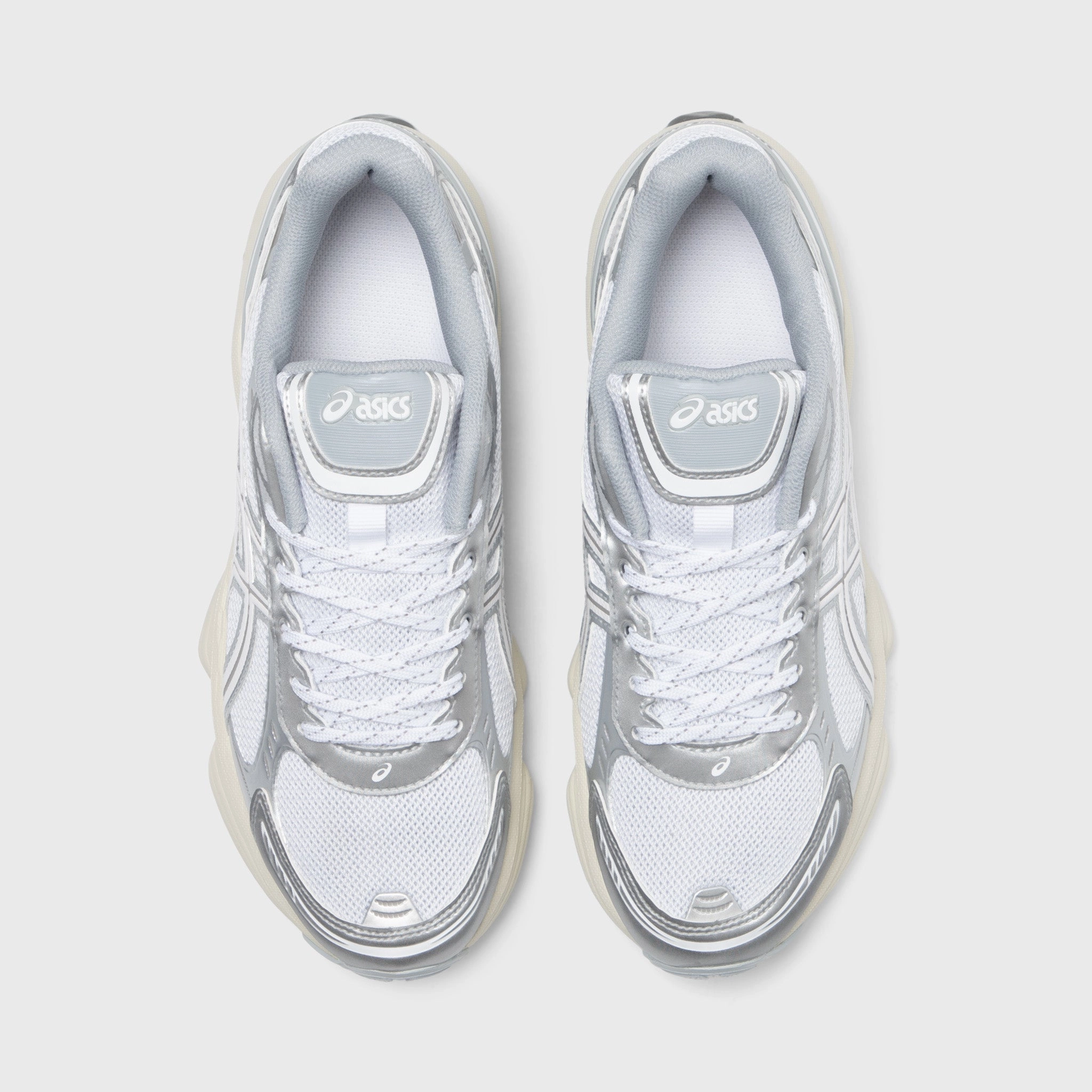 ASICS Women's Gel-Kinetic Fluent White / White Galaxy Hike Cool Days