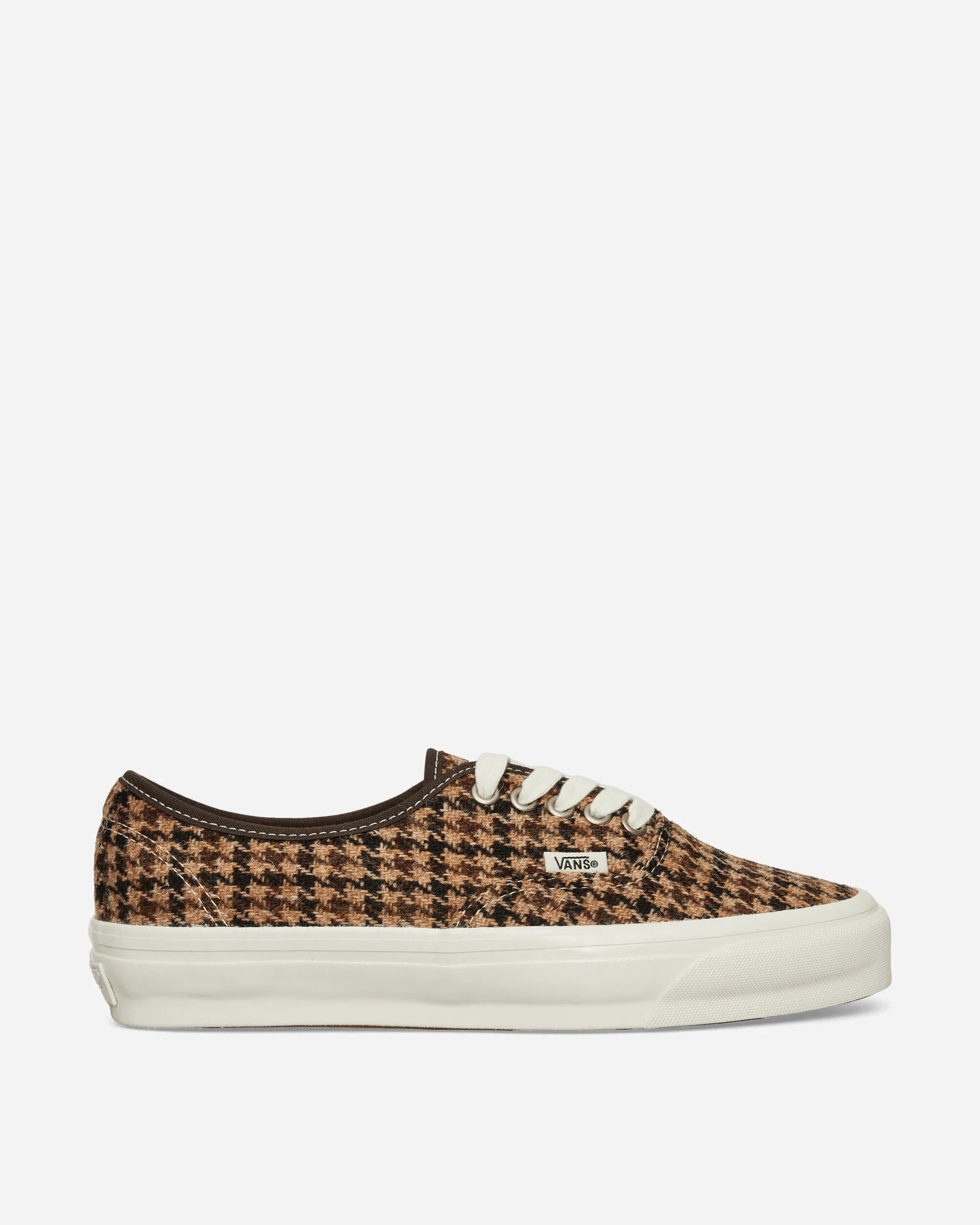 Authentic LX 44 Sneakers Brown Slip Control