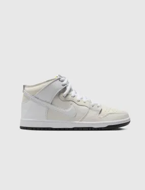 Curve Hug Freeze Proof ANTI HERO DUNK HI SB "WHITE/BLACK"