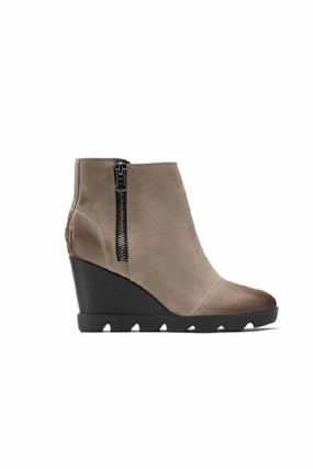 Steel Toe Artisan Market Joan Uptown Zip Bootie In Khaki,black