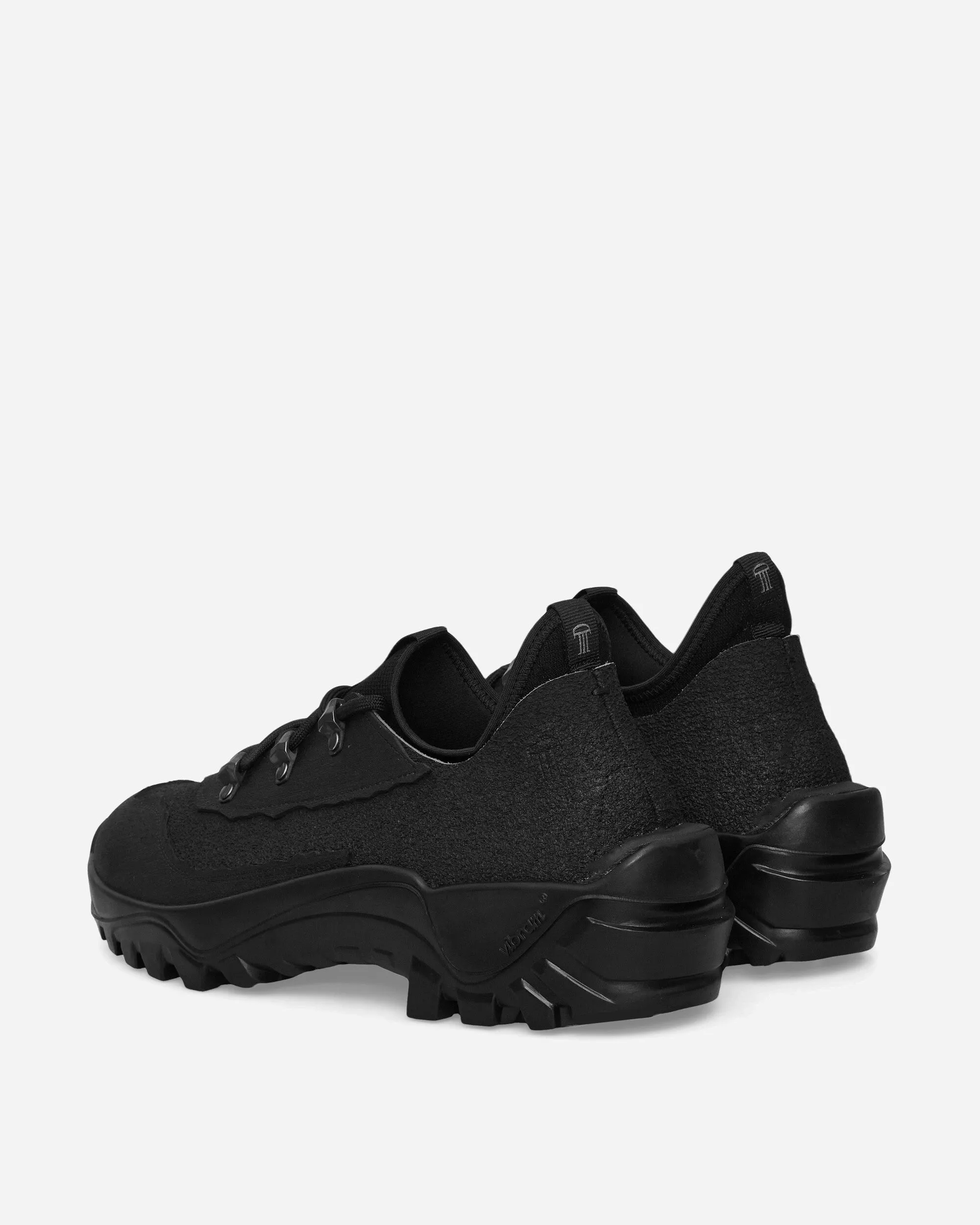 Bero Boots Black Dynamic Style Urban Path