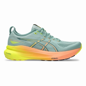 student Asics Gel Kayano 31 Paris