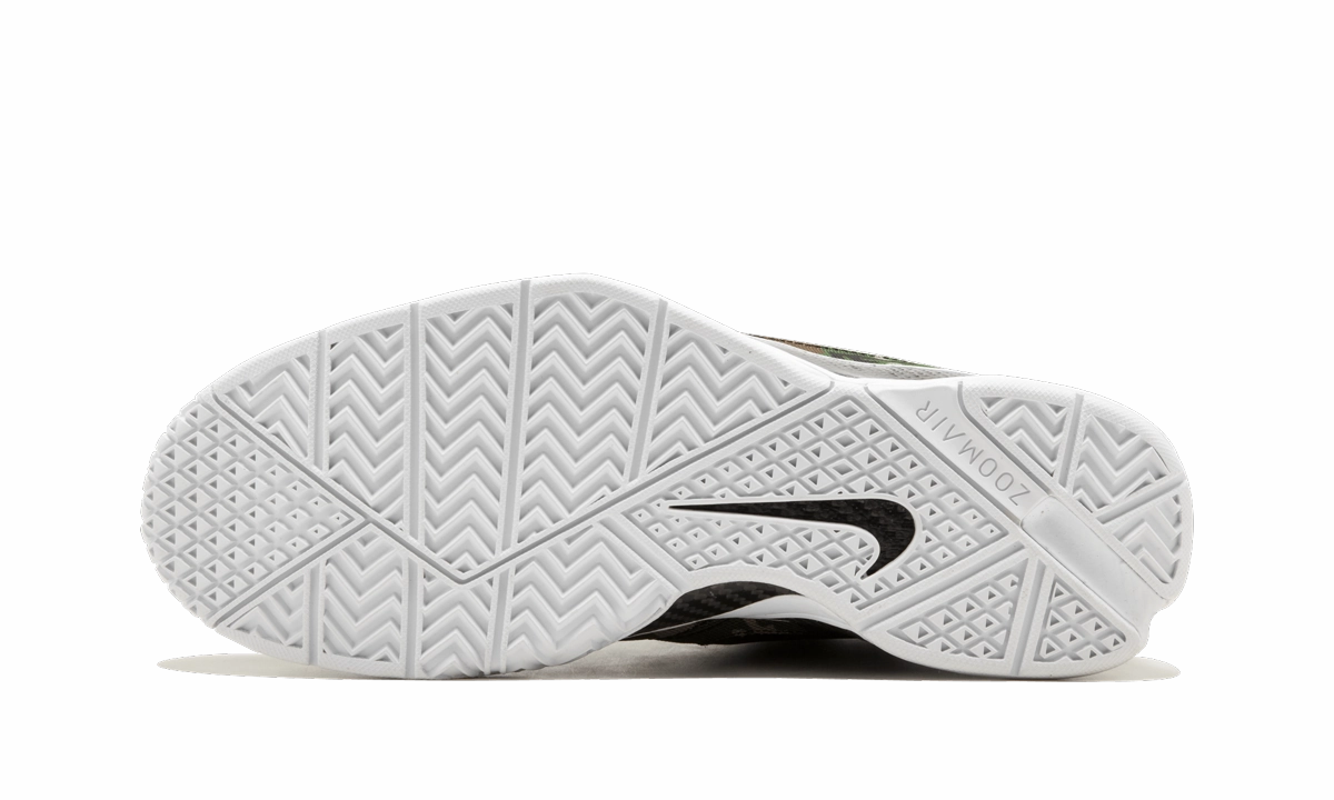 Enhanced Flexibility Kobe 1 Protro "UNDFTD"