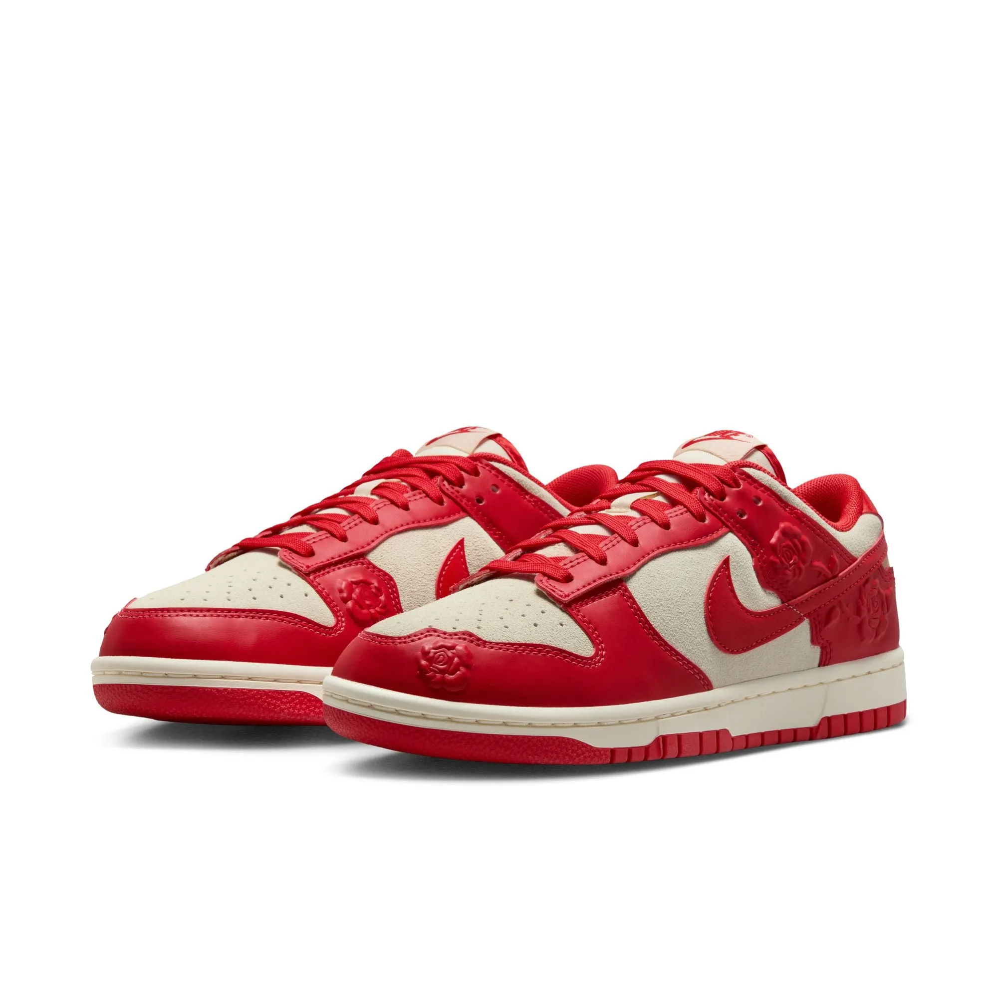 Womens Nike Dunk Low 'Red Roses' Vibration Dampening Tech